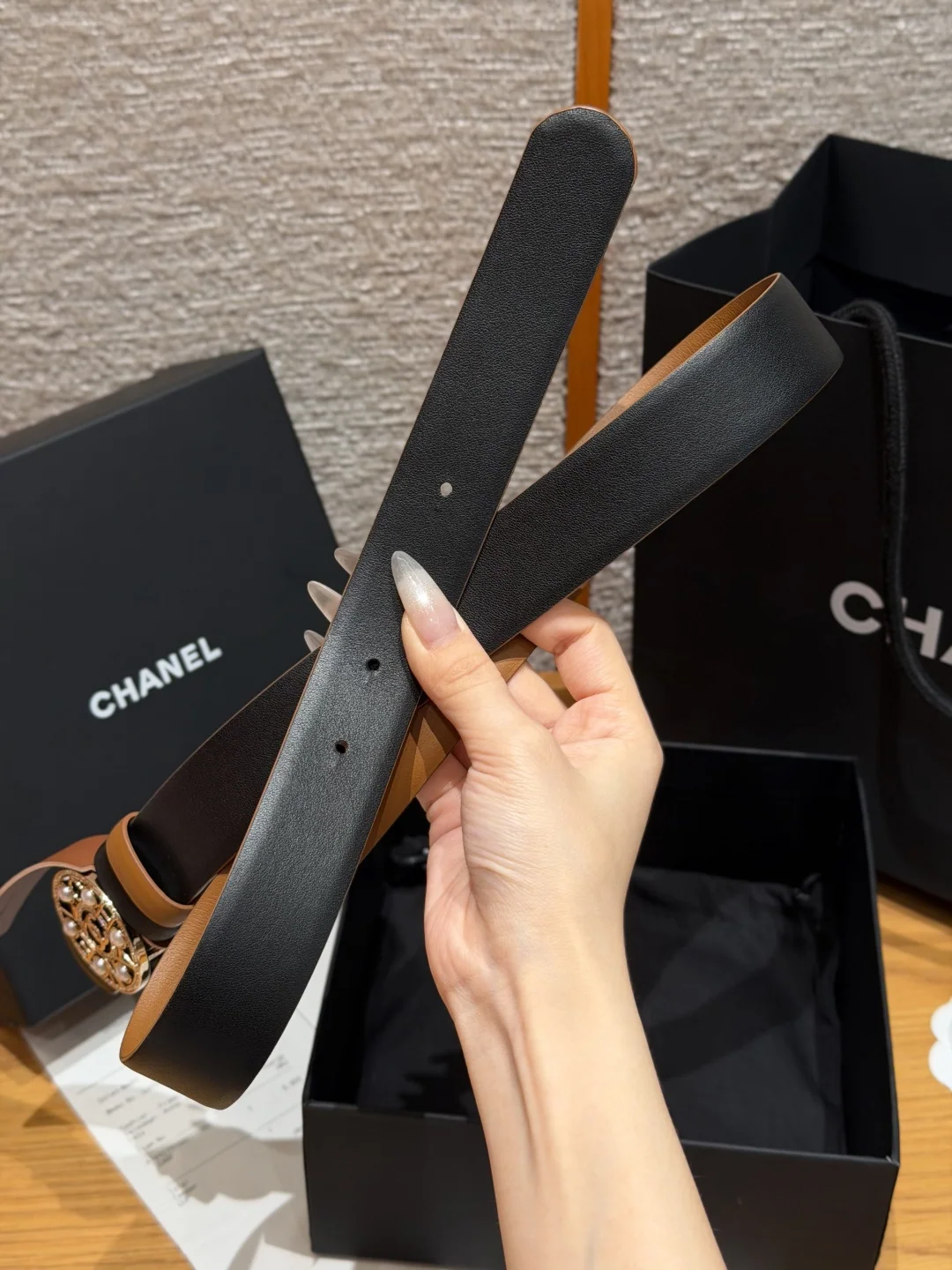 샤넬 리버시블 카프스킨 버클 벨트 상세 이미지 8