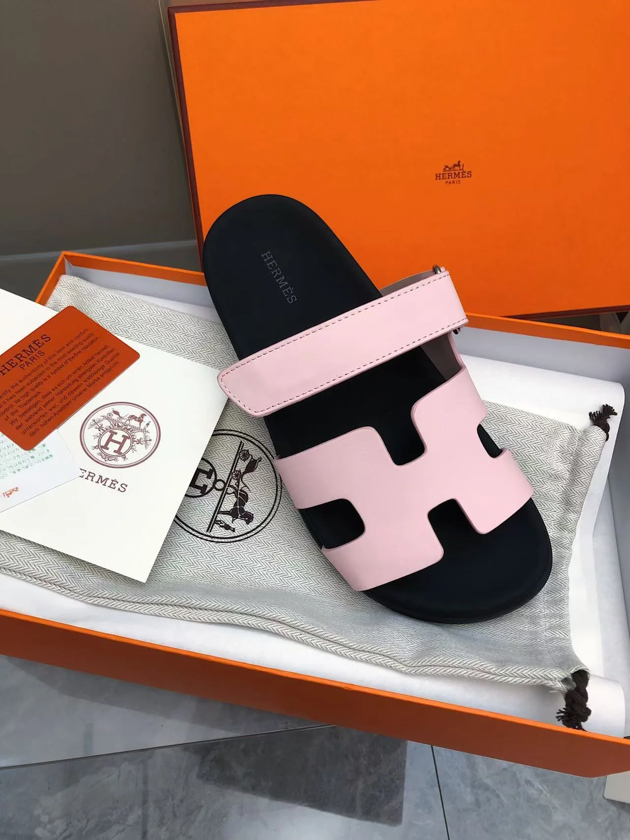 에르메스 송아지가죽 샌들 상세 이미지 3