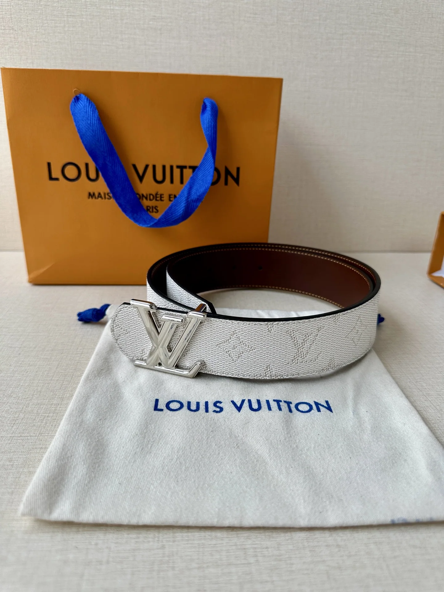 루이비통 LV 디멘션 모노그램 리버시블 벨트 상세 이미지 6