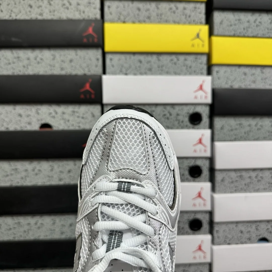 뉴발란스 [WZ] 530 MR530AD 202041 New Balance 530 White Silver Metallic 상세 이미지 10