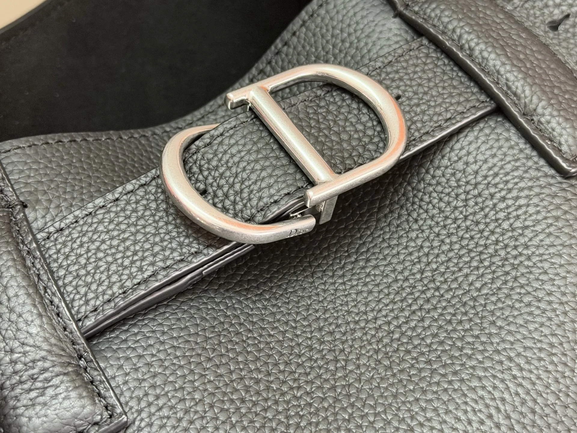 디올 노르망디 미디엄 Dior Normandie 상세 이미지 8