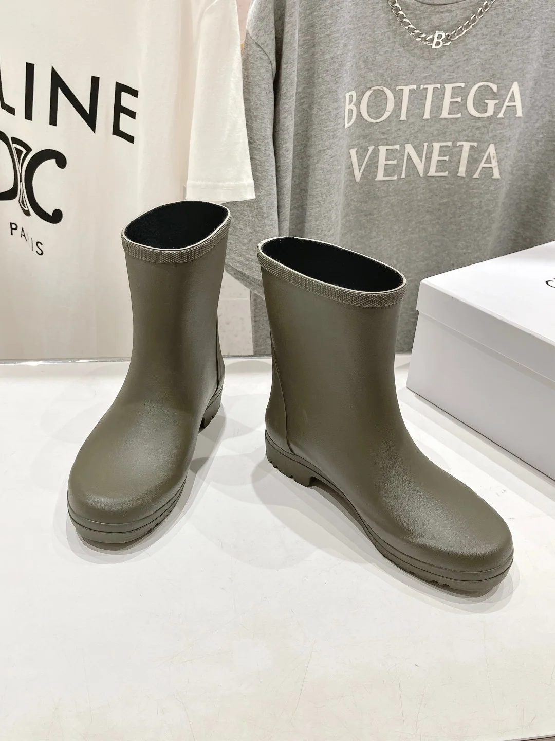 셀린느 PVC 레인부츠 상세 이미지 2