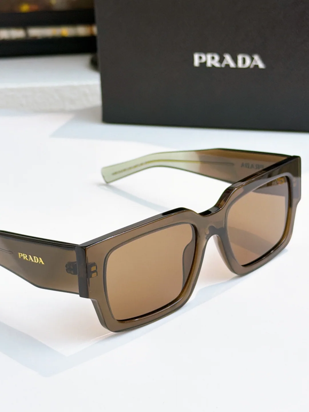프라다 선글라스 74321 Prada Sunglasses 상세 이미지 8