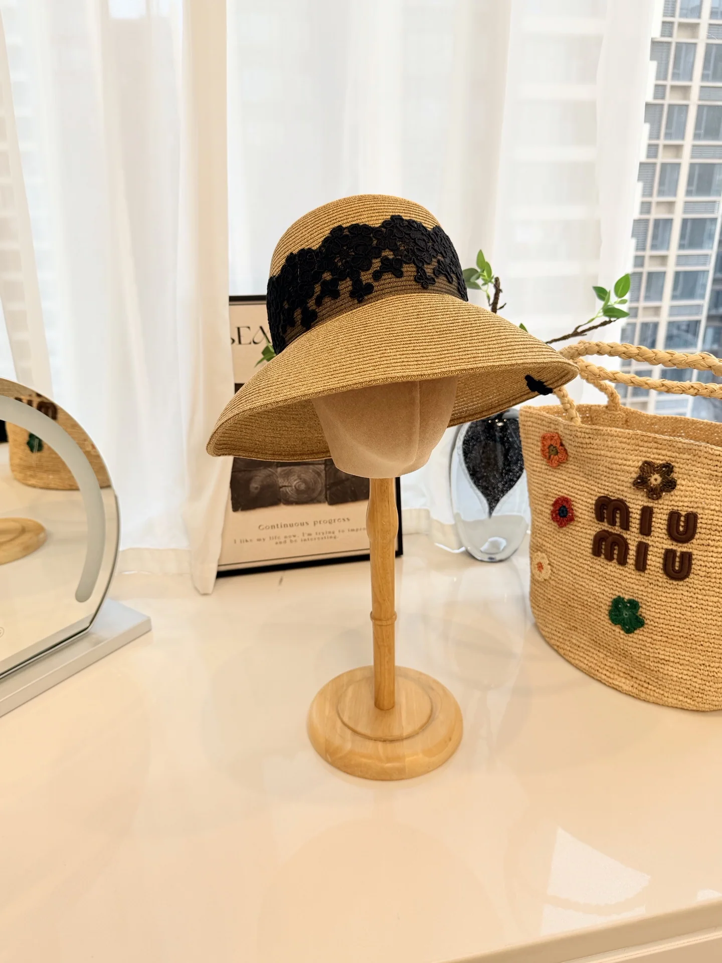 미우미우 레이스 장식 스트로우 썬햇 모자 상세 이미지 6