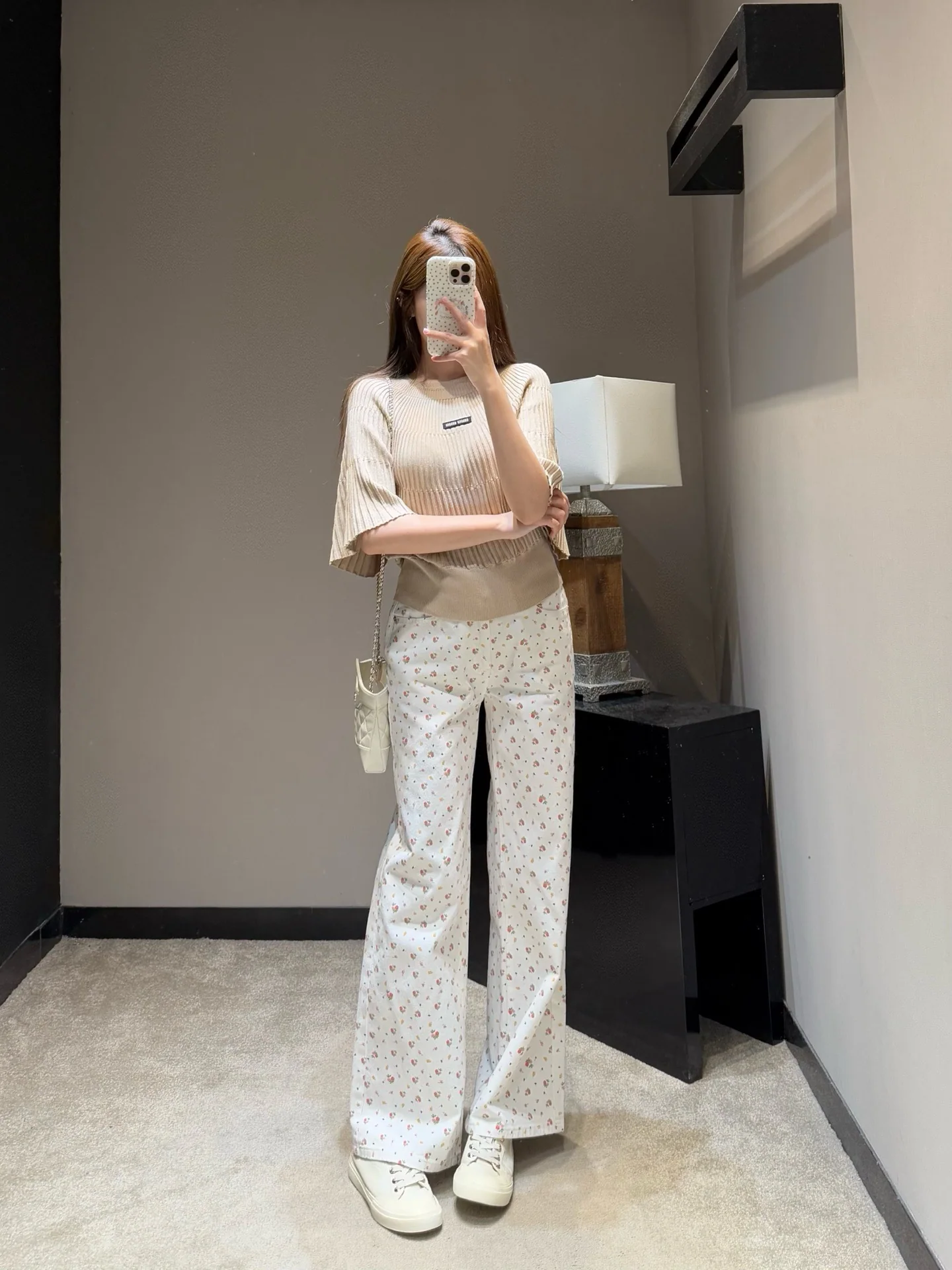 샤넬 여성 반팔 티셔츠 상세 이미지 4