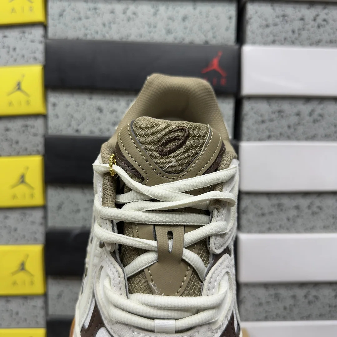 아식스 [WZ] 젤 NYC 1203A739-251 200463 Asics Gel-NYC Mineral Beige 상세 이미지 6