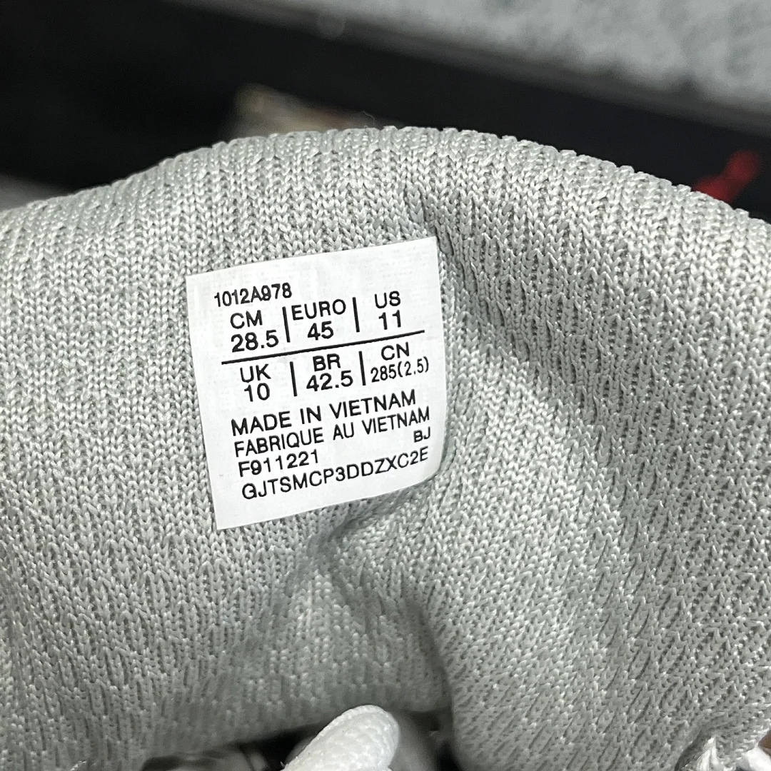 아식스 [XY] 젤 카하나 8 1012A978-028 200335 Asics Gel-Kahana 8 상세 이미지 3