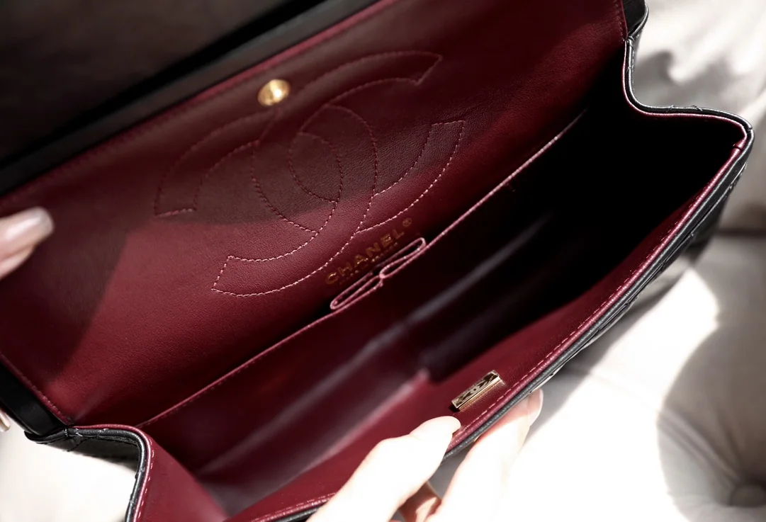 샤넬 12.55 빈티지 골드 체인 라지 램스킨 가방 C-052 상세 이미지 8