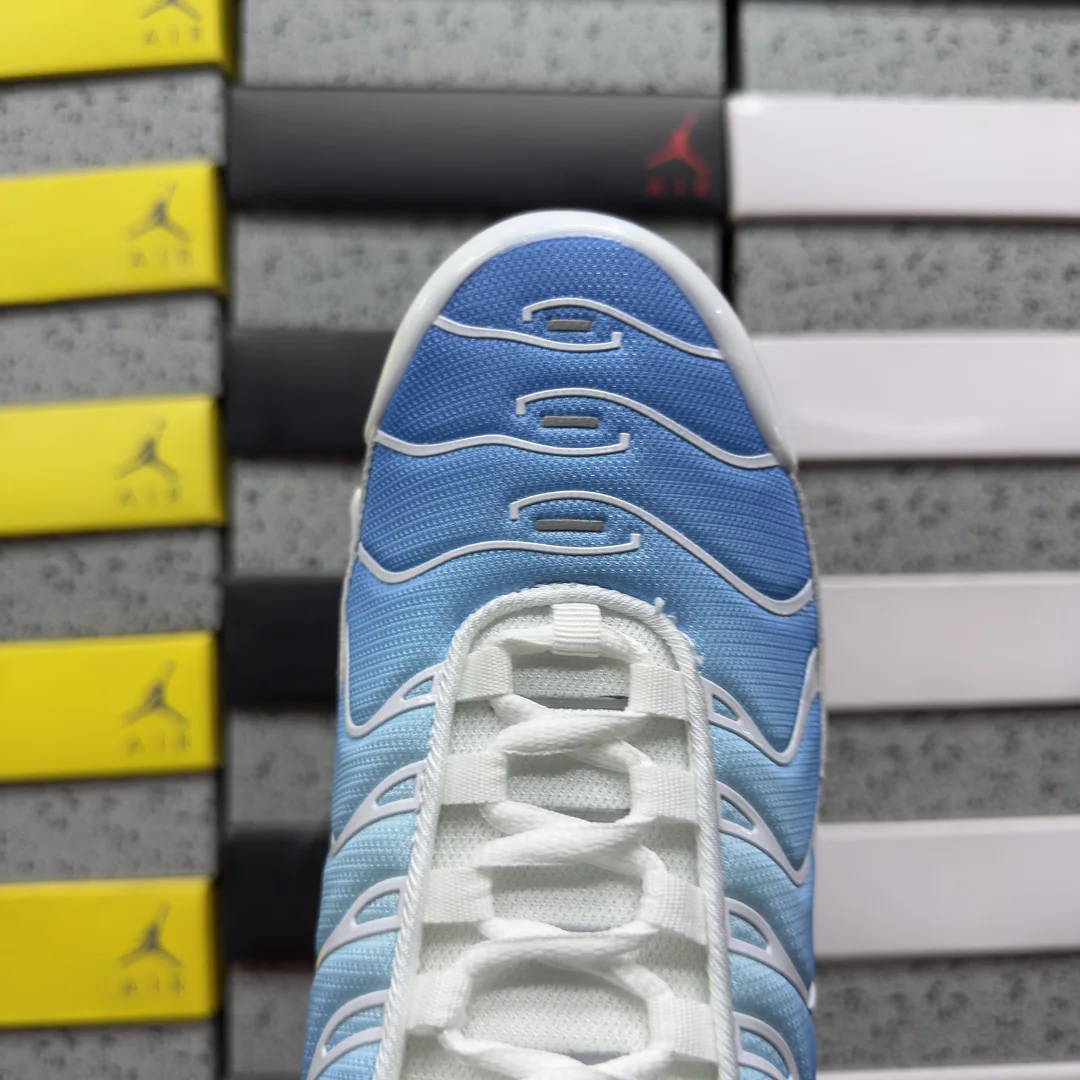 나이키 [BD] 에어 맥스 플러스 스카이 852630-411 201861 Nike Air Max Plus Sky Blue 상세 이미지 2