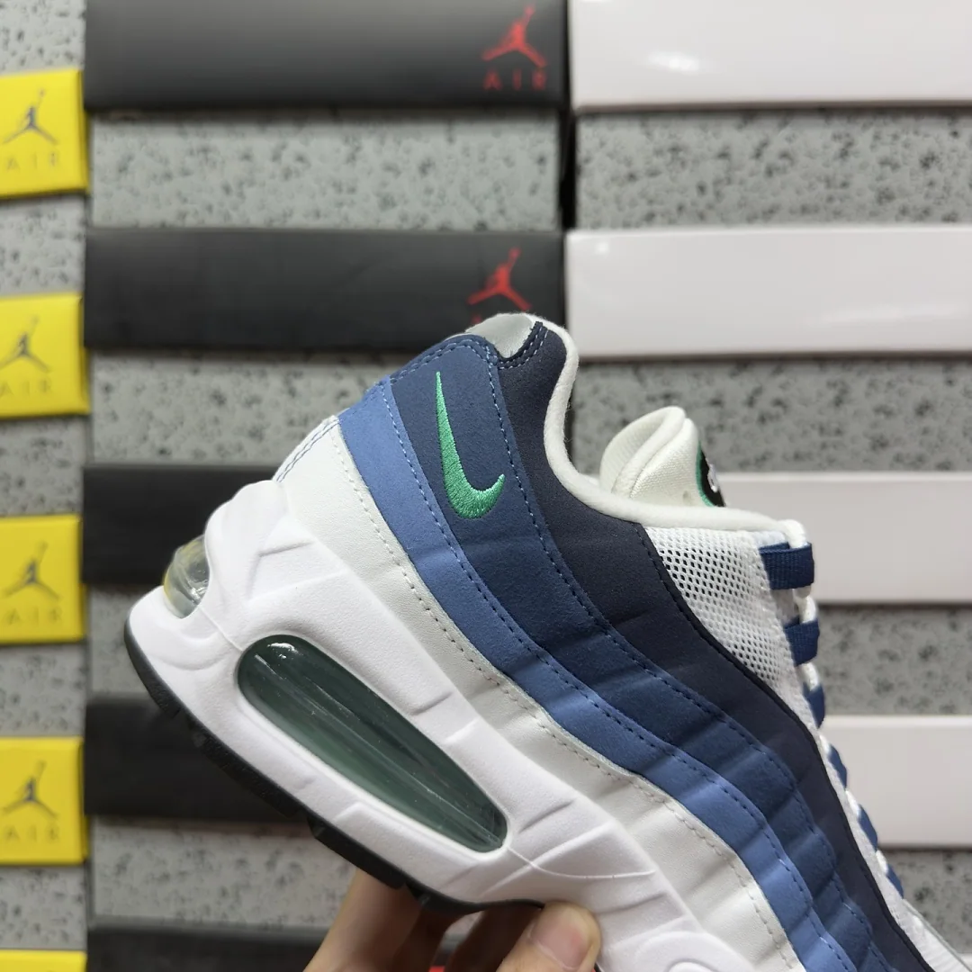 나이키 [KZ2.0] 에어 맥스 95 IH7855-100 201799 Nike Air Max 95 Big Bubble Slate 상세 이미지 9