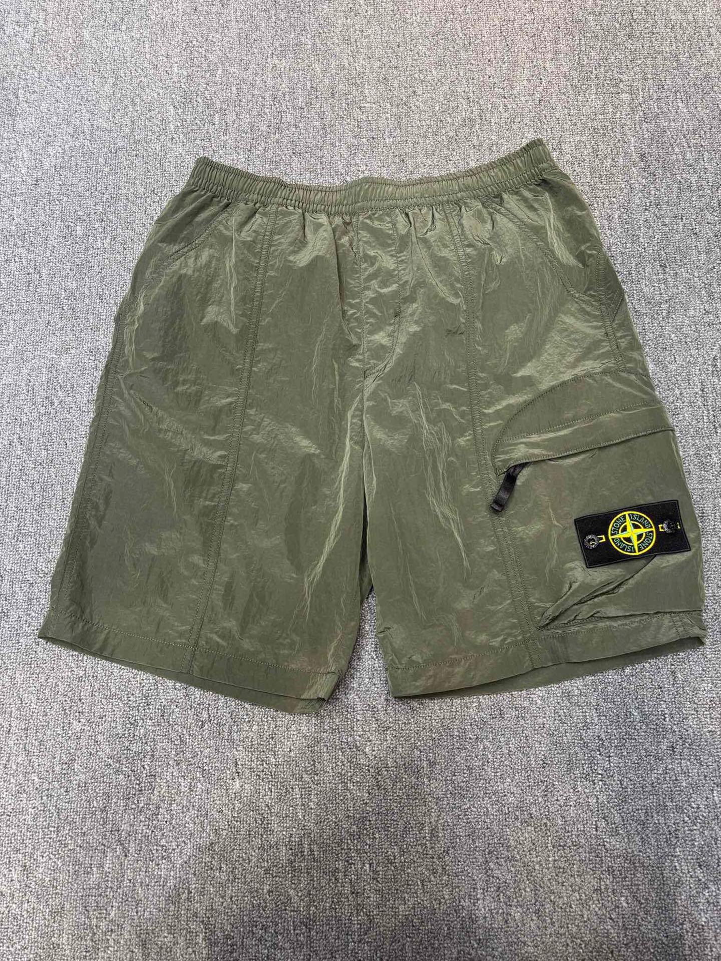 스톤아일랜드 남성 반바지 51039 Stone Island Shorts 상세 이미지 3