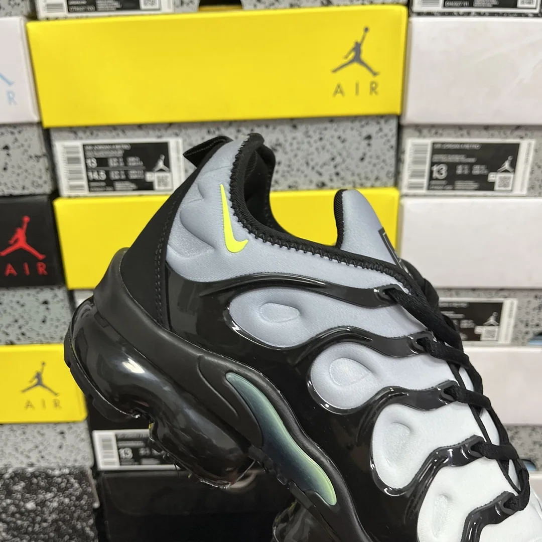 나이키 [OT] 에어 베이퍼맥스 플러스 924463-009 201593 Nike Air VaporMax Plus Black Volt 상세 이미지 6