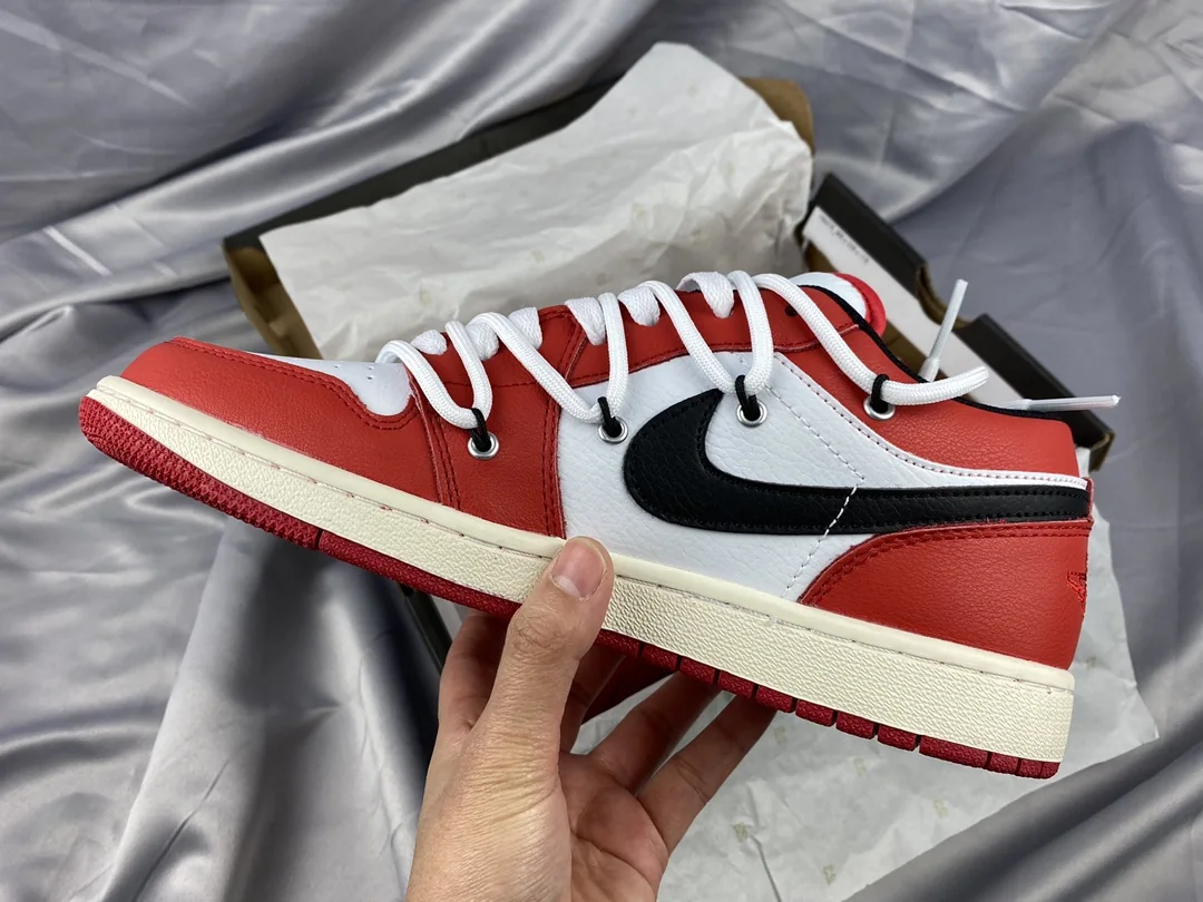 오프화이트 AJ 1 로우탑 농구화 상세 이미지 4