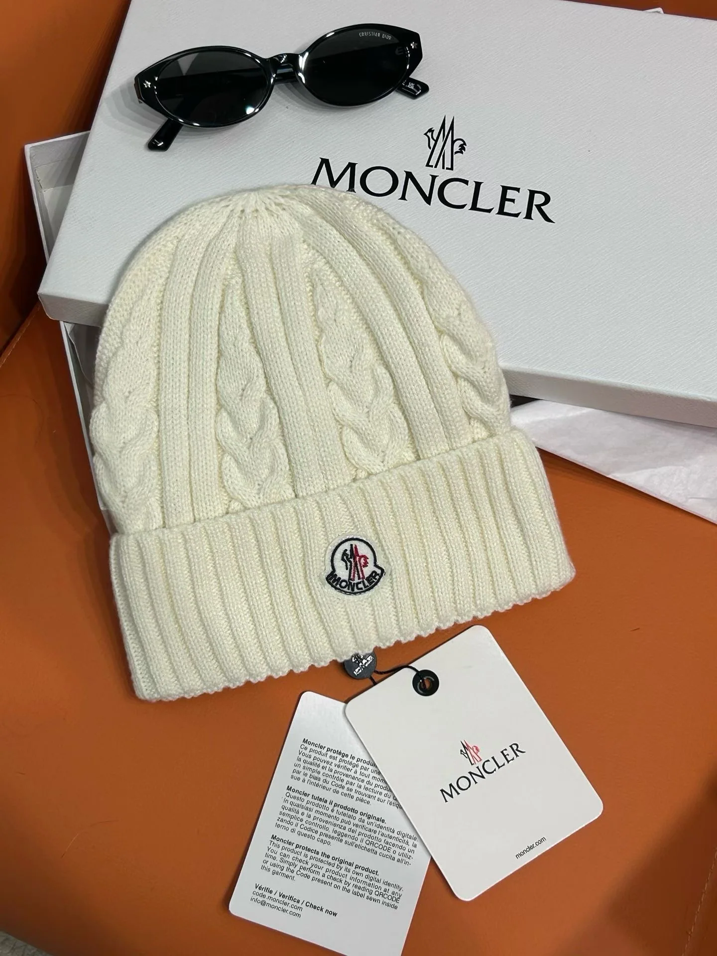 몽클레어 모자 79383 Moncler Cap 상세 이미지 3
