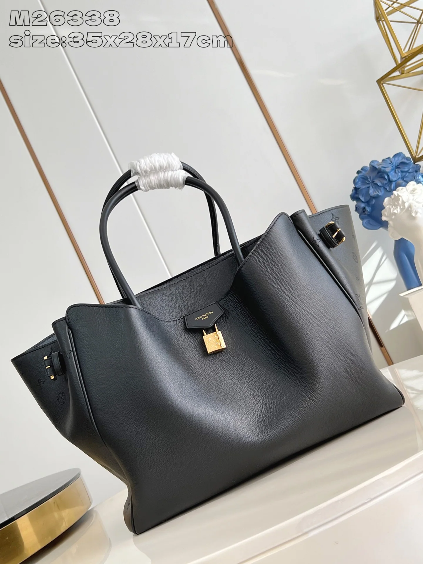 루이비통 M26338 블랙 반듀름 가방 상세 이미지 1