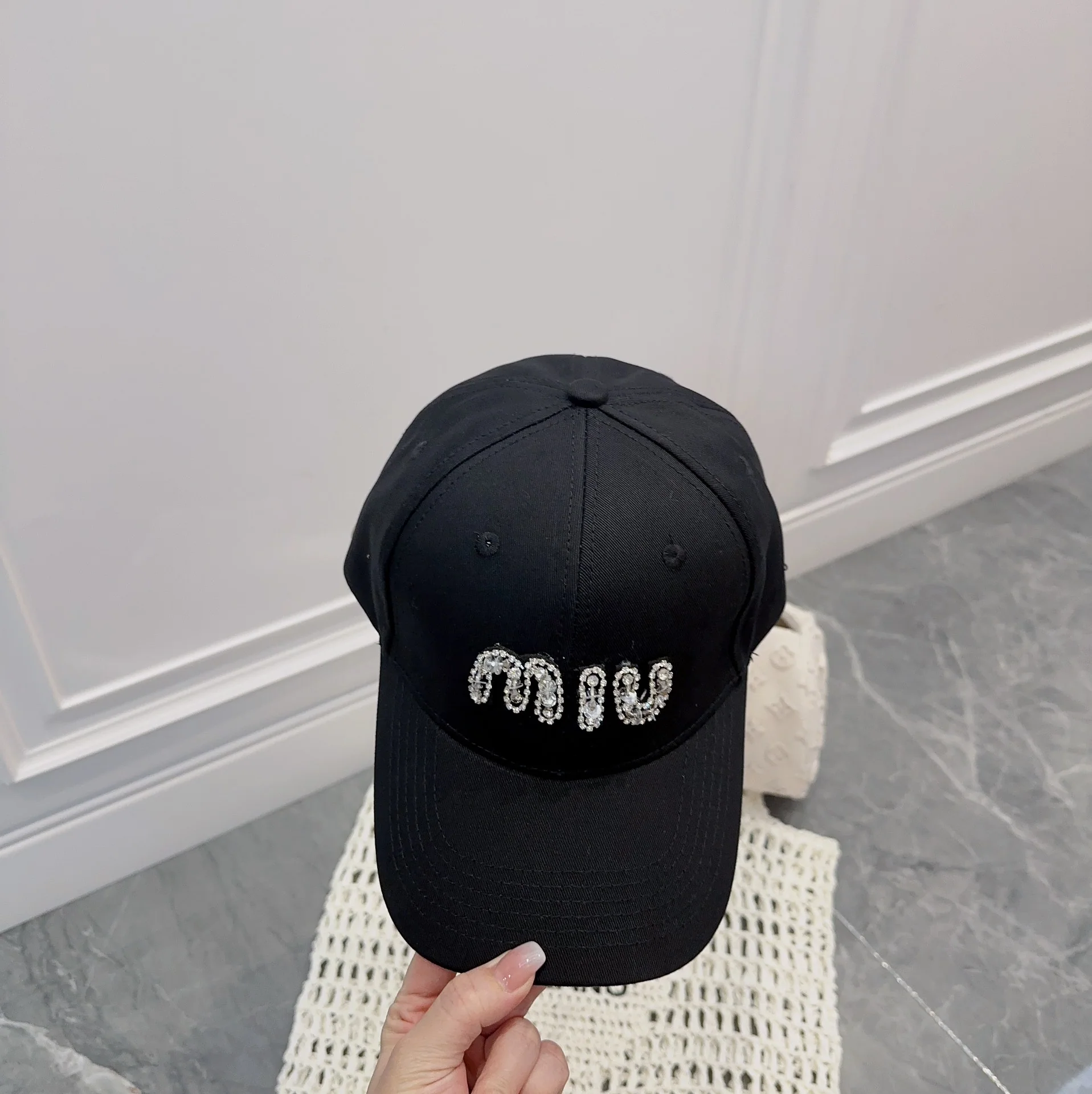 미우미우 모자 79432 Miu Miu Cap 상세 이미지 2