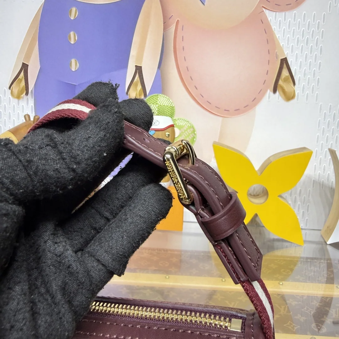 루이비통 루실 스몰 데님 스마일리페이스 가방 M92330 상세 이미지 7