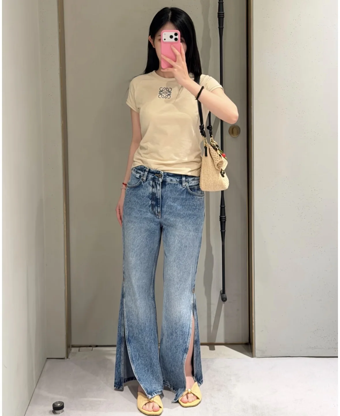 로에베 여성 미니멀 반팔 탑 상세 이미지 7