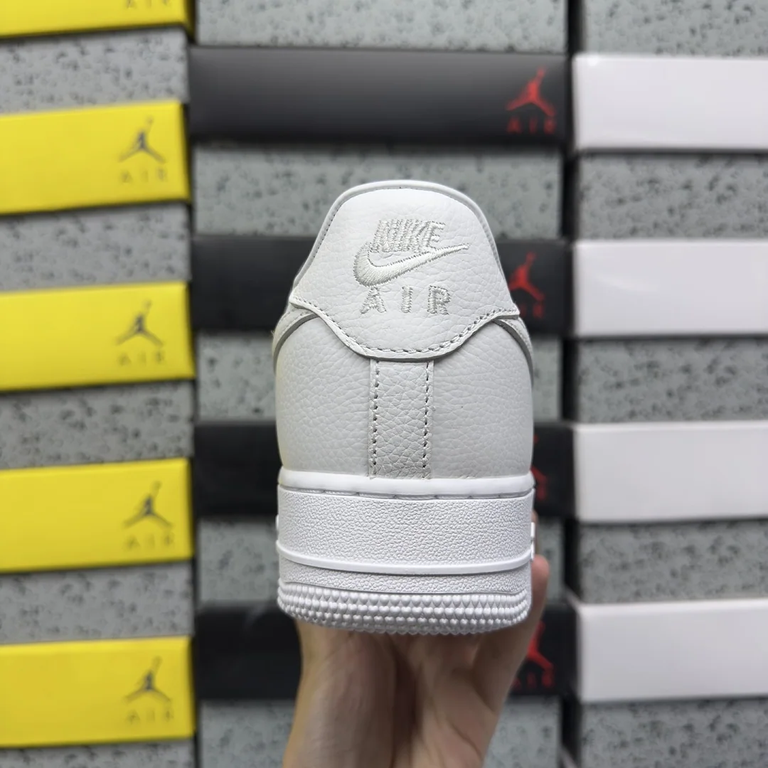 나이키 [GX] 에어 포스 1 로우 SP CZ8065-100 201747 Nike Air Force 1 Low SP Drake NOCTA X 상세 이미지 4
