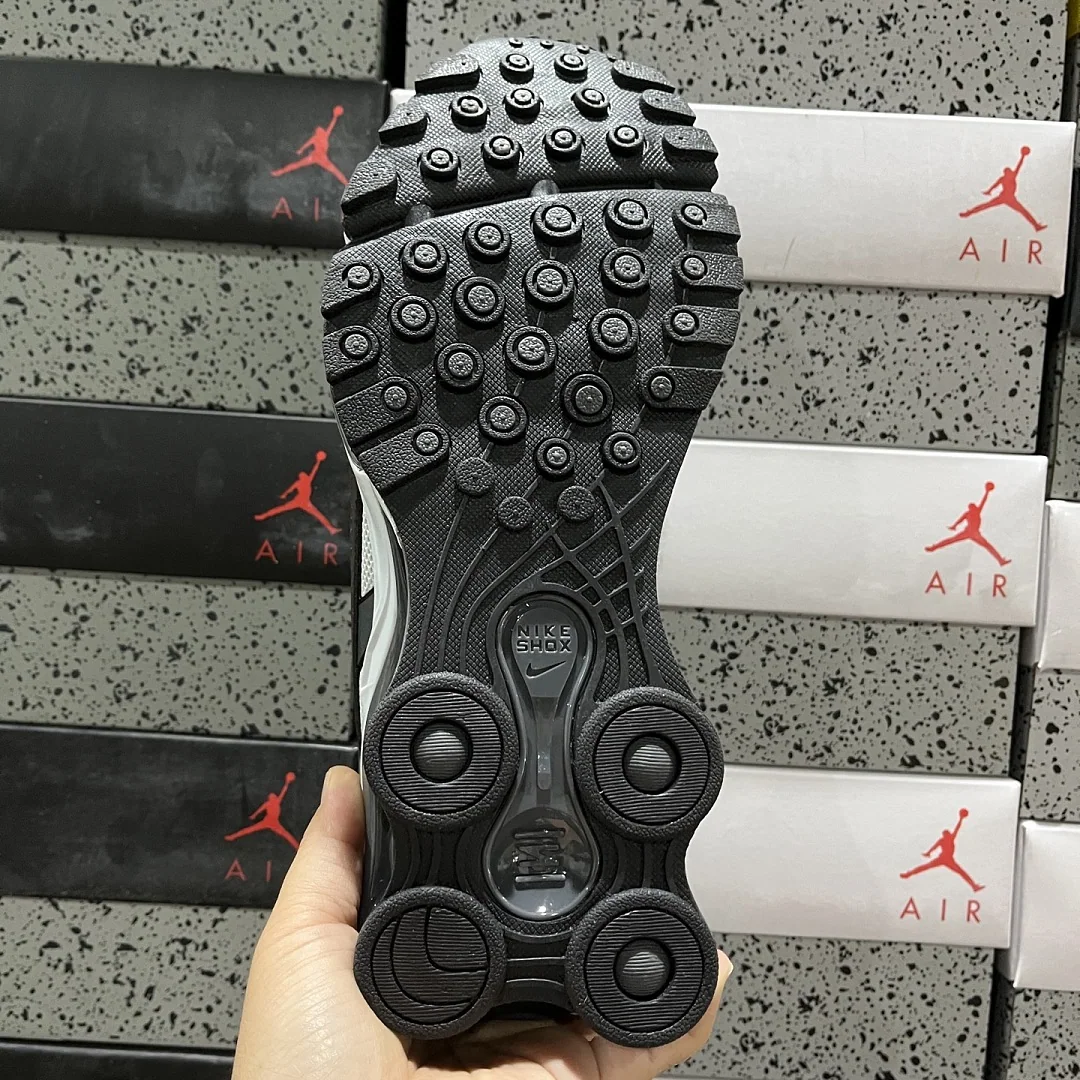 나이키 [WM] 샥스 IO4296-001 201501 Nike Shox Ride 2 Light Smoke Grey Black 상세 이미지 6