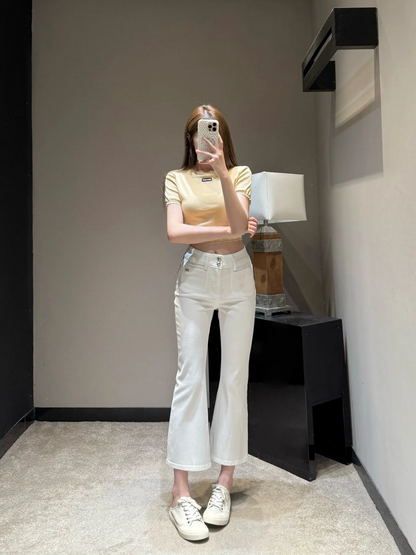 디올 화이트 하이웨이스트 플레어 진 바지 상세 이미지 2