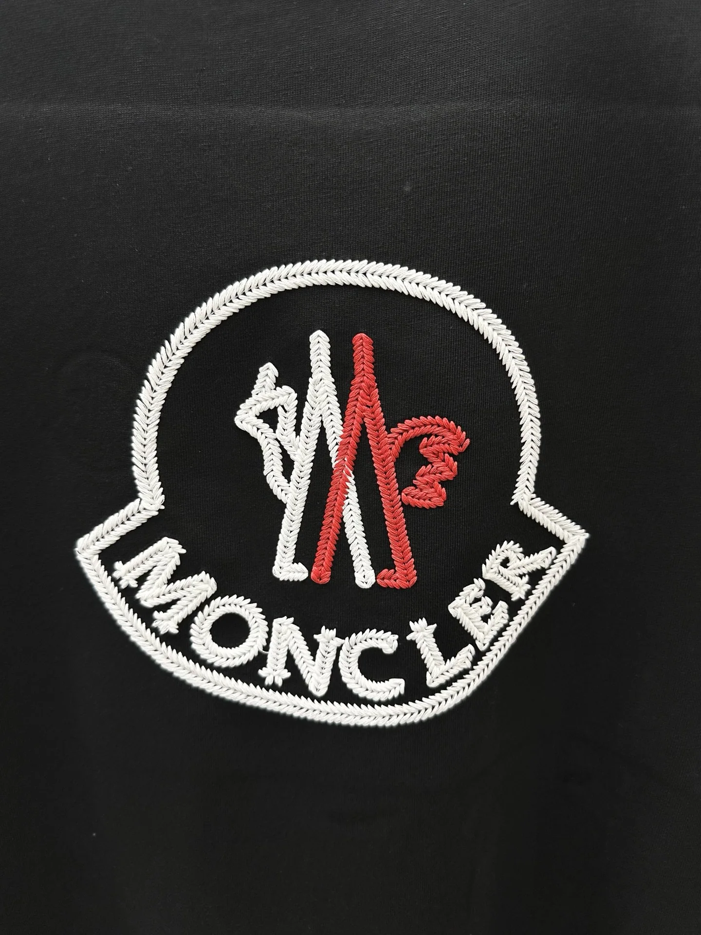 몽클레어 남성 반팔 상세 이미지 8