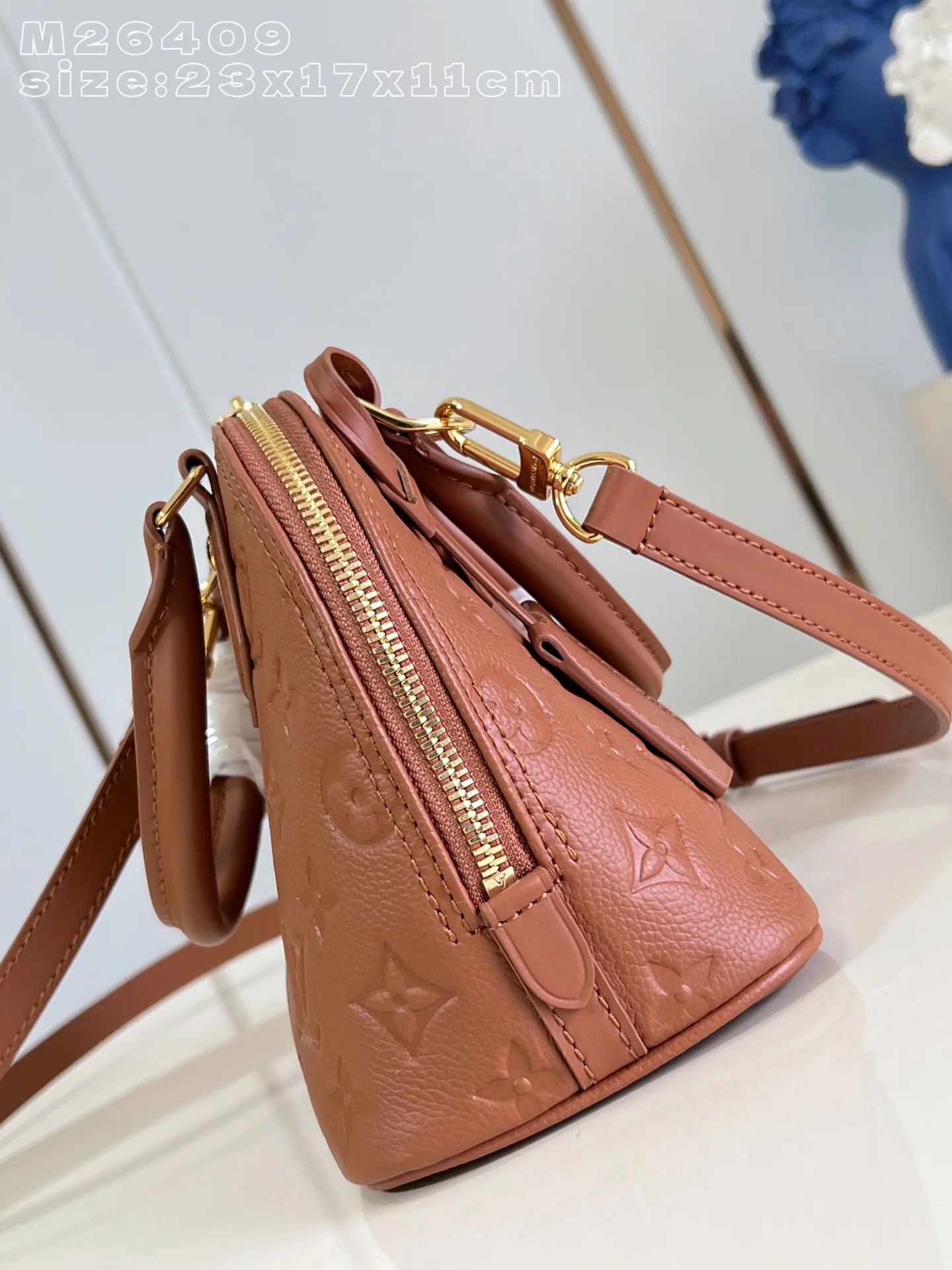 루이비통 M26409 브라운 알마 핸드백 BB 모노그램 상세 이미지 4