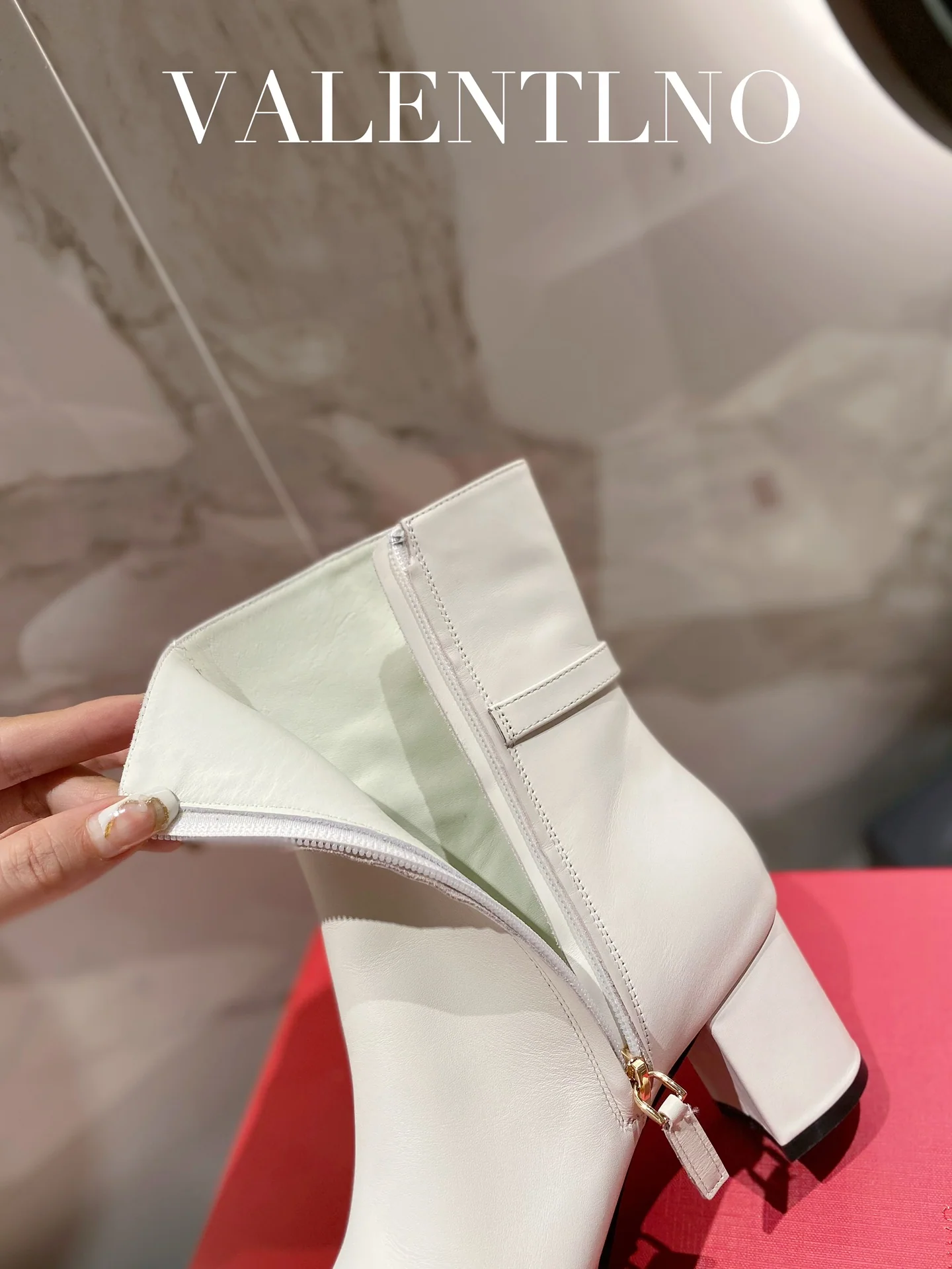 발렌티노 워렌 부츠 상세 이미지 9
