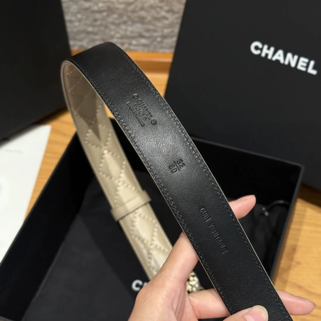 샤넬 다이아몬드 패턴 램스킨 더블 C 메탈 벨트 상세 이미지 8