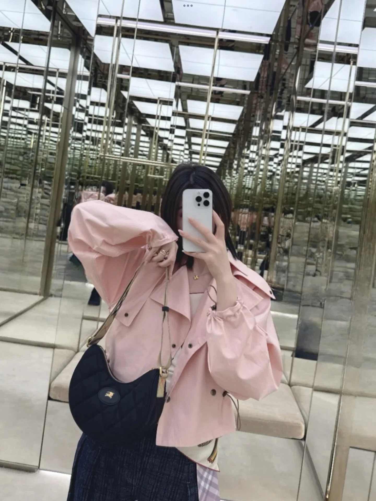 버버리 여성 자켓 상세 이미지 4