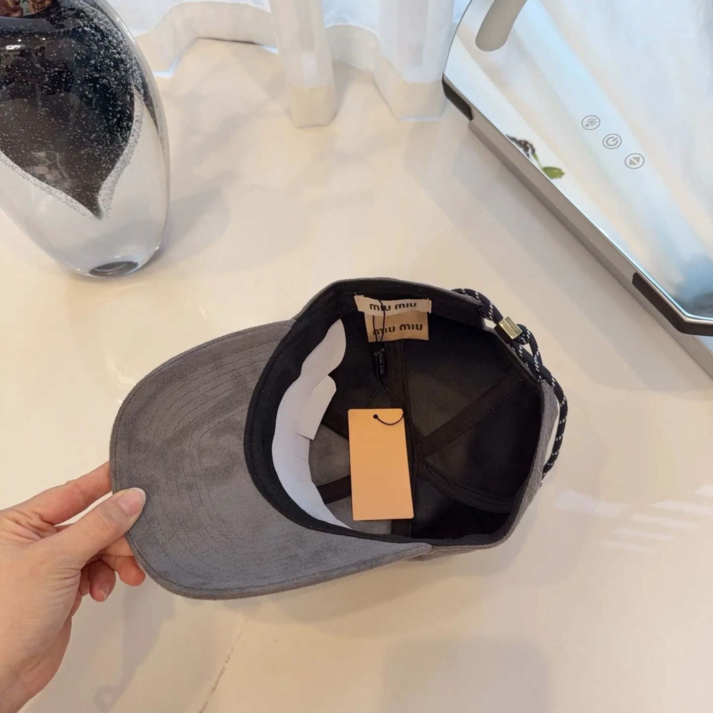 미우미우 모자 81381 Miu Miu Cap 상세 이미지 8