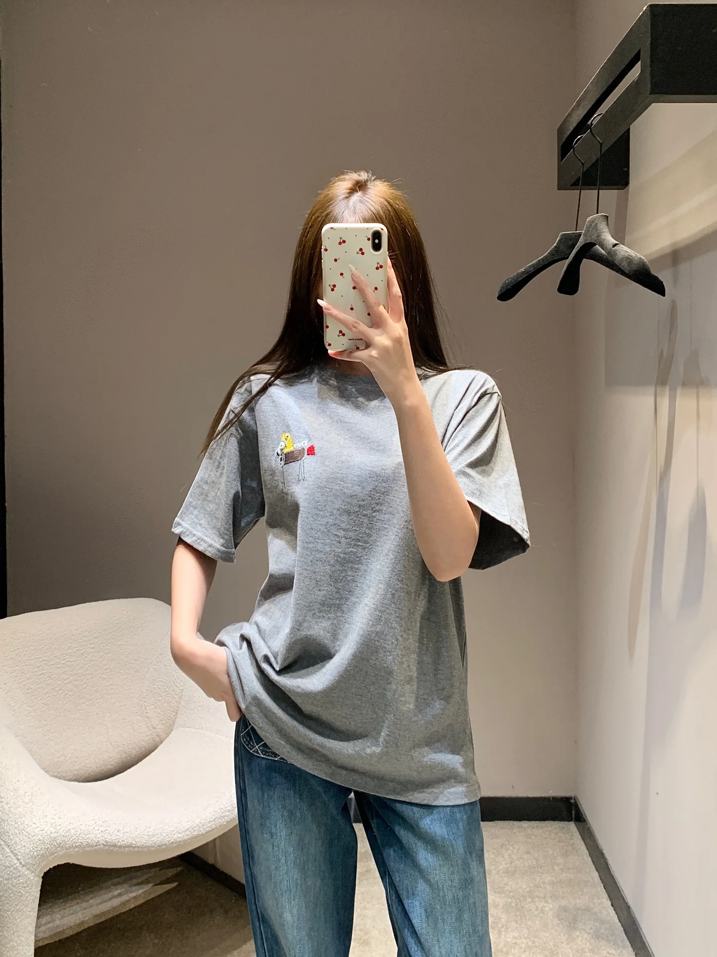 디올 포니 자수 그레이 크루넥 반팔 티셔츠 26 SS 상세 이미지 1