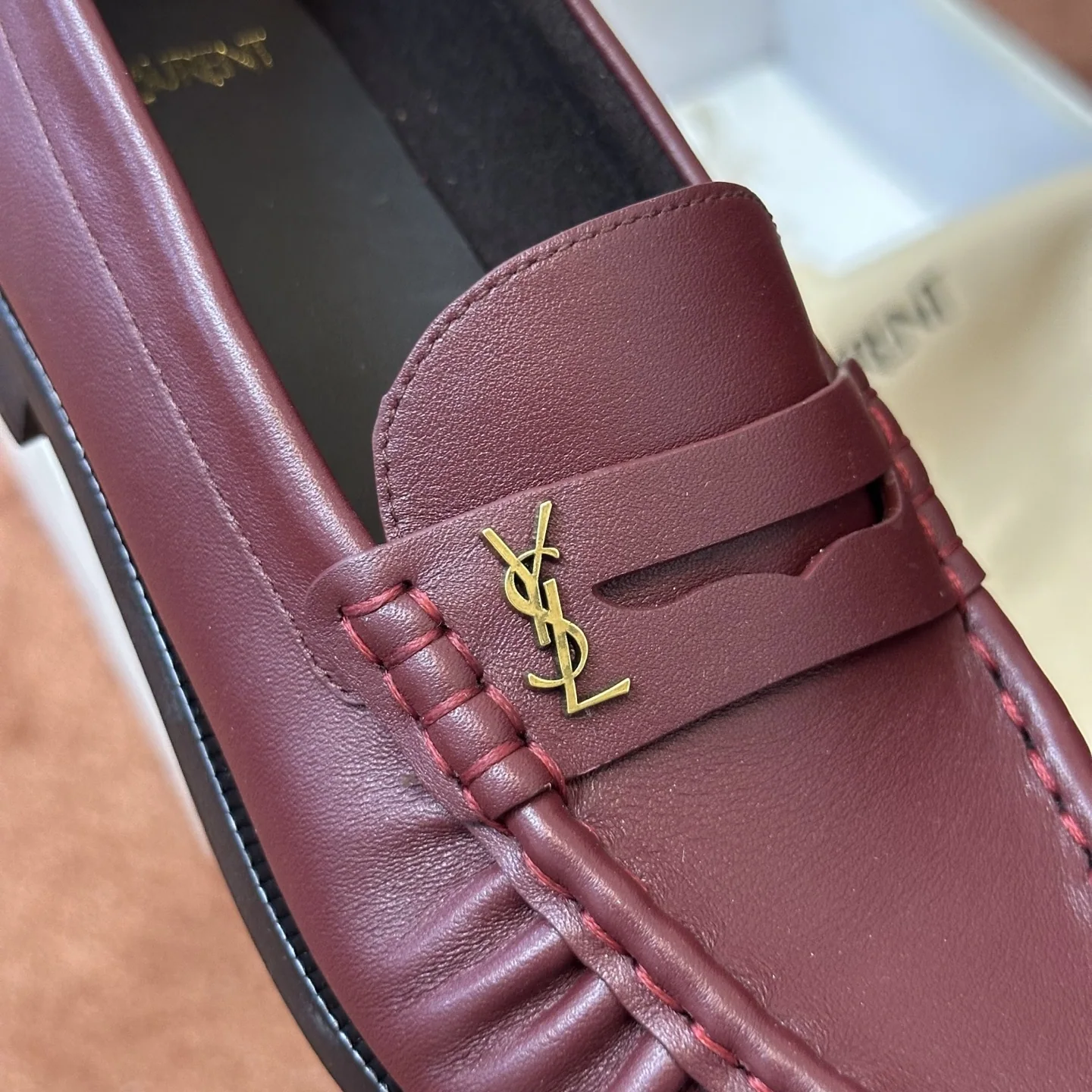 생로랑 YSL 장어가죽 뮬 상세 이미지 6