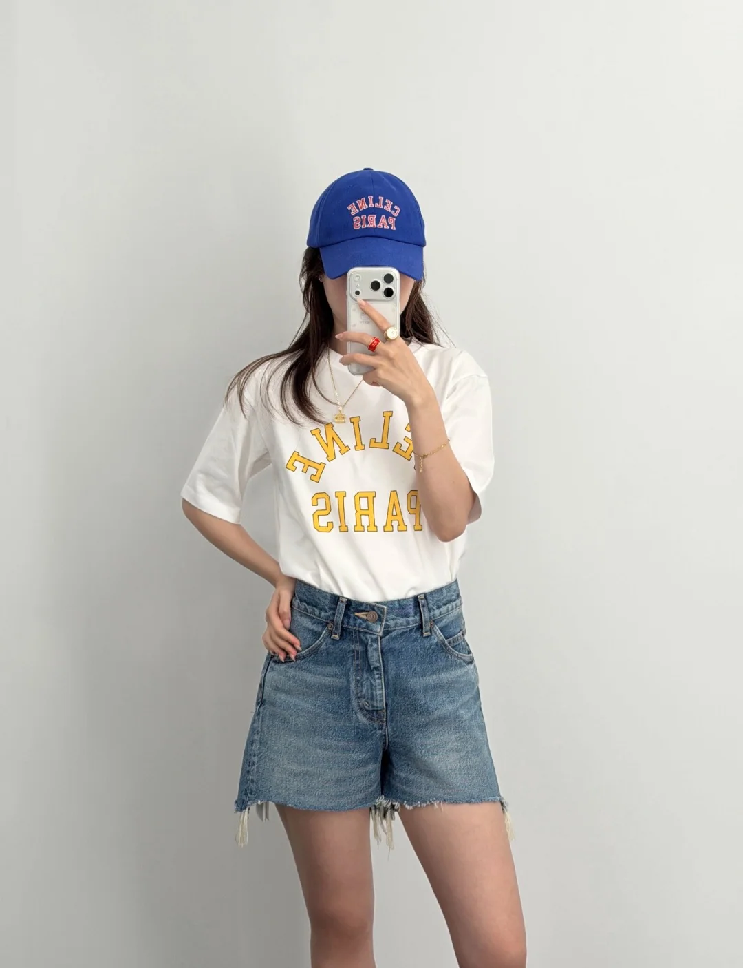 셀린느 컬러 블록 문자 프린트 반팔 티셔츠 상세 이미지 3