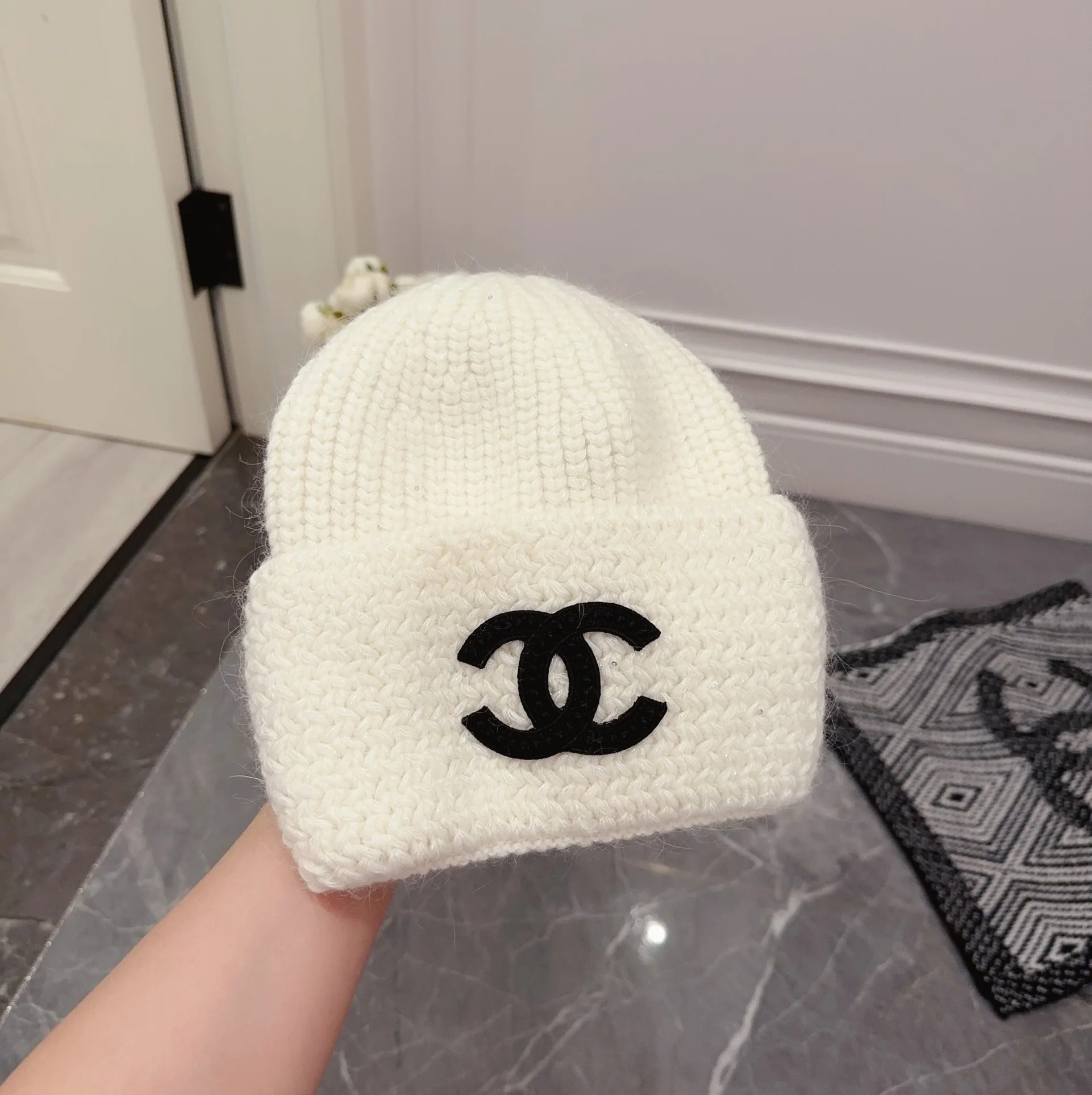미우미우 모자 79435 Miu Miu Cap 상세 이미지 8