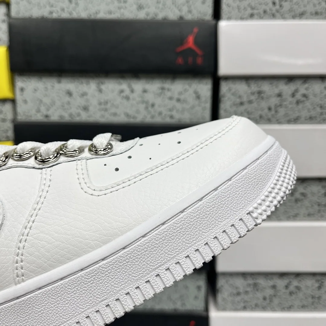 나이키 [XY/PB] 에어 포스 1 로우 SP CZ8065-100 201734 Nike Air Force 1 Low SP Drake NOCTA 상세 이미지 5