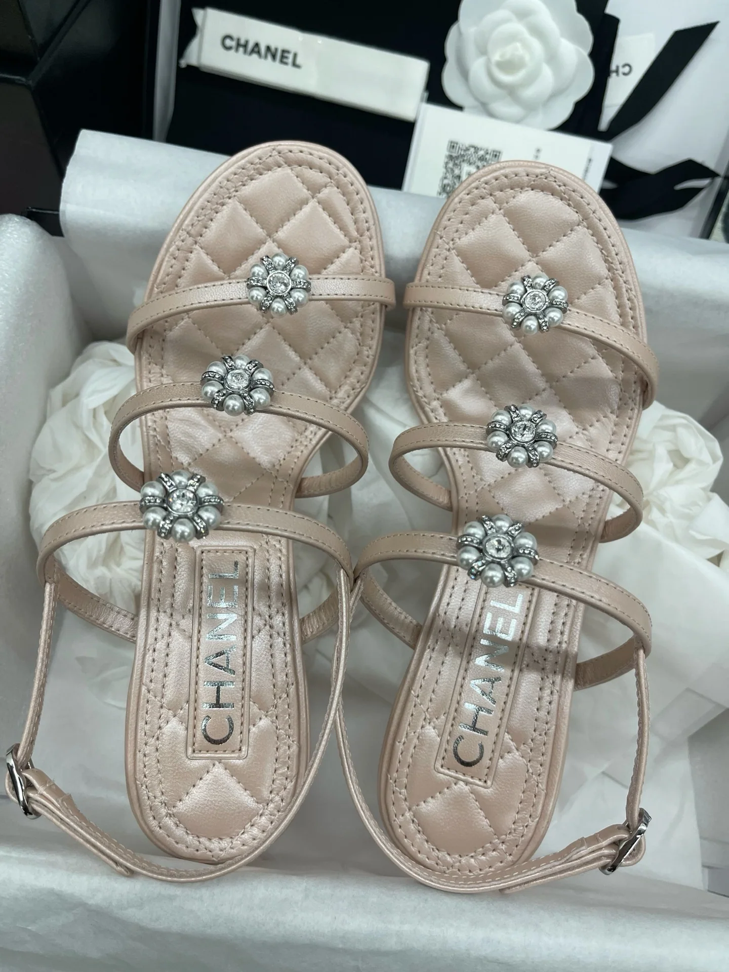 샤넬 26 C 라인석 플라워 핑크 하이힐 샌들 149786