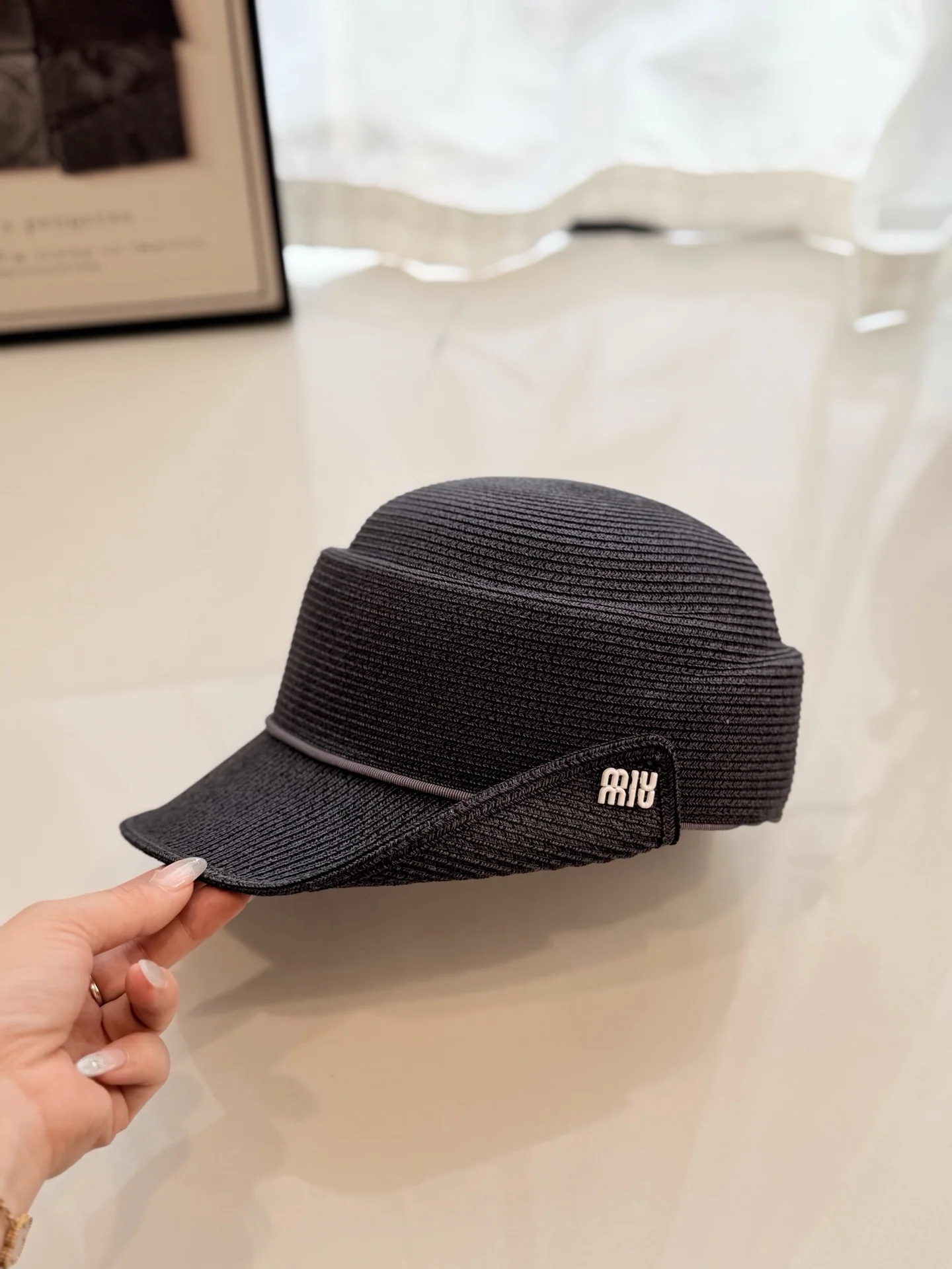 미우미우 스트로 라이딩 모자 상세 이미지 3