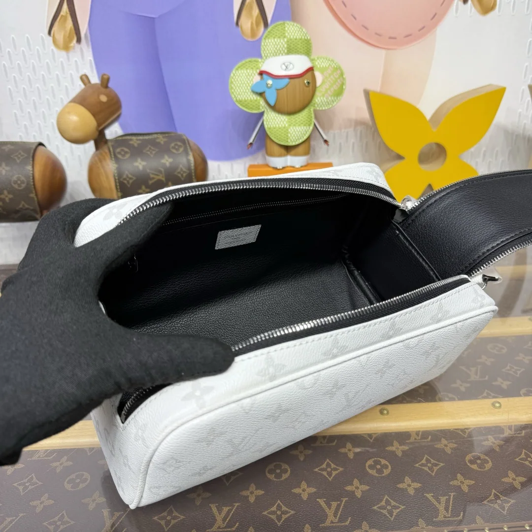 루이비통 화이트 플로랄 코팅 캔버스 파우치 M27794 상세 이미지 9