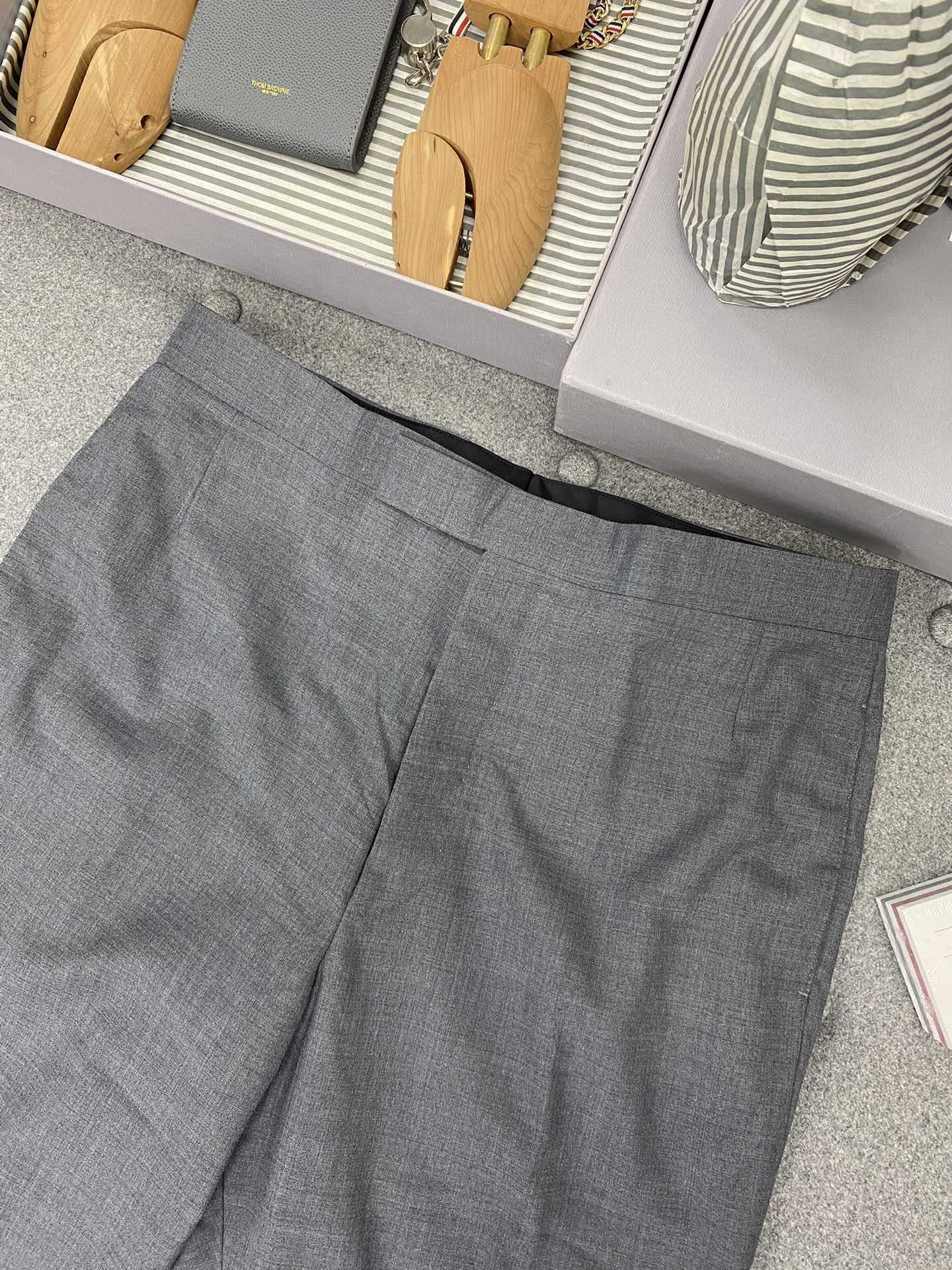 톰브라운 남성 울 바지 상세 이미지 7