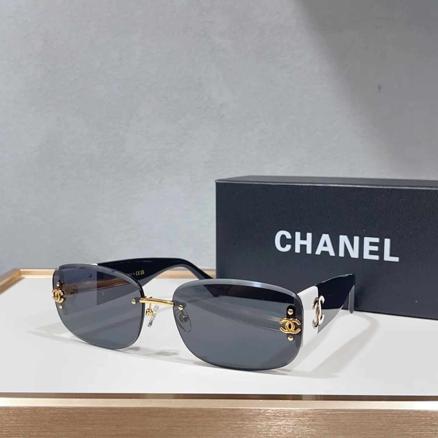 샤넬 선글라스 56842 Chanel Sunglasses 상세 이미지 2