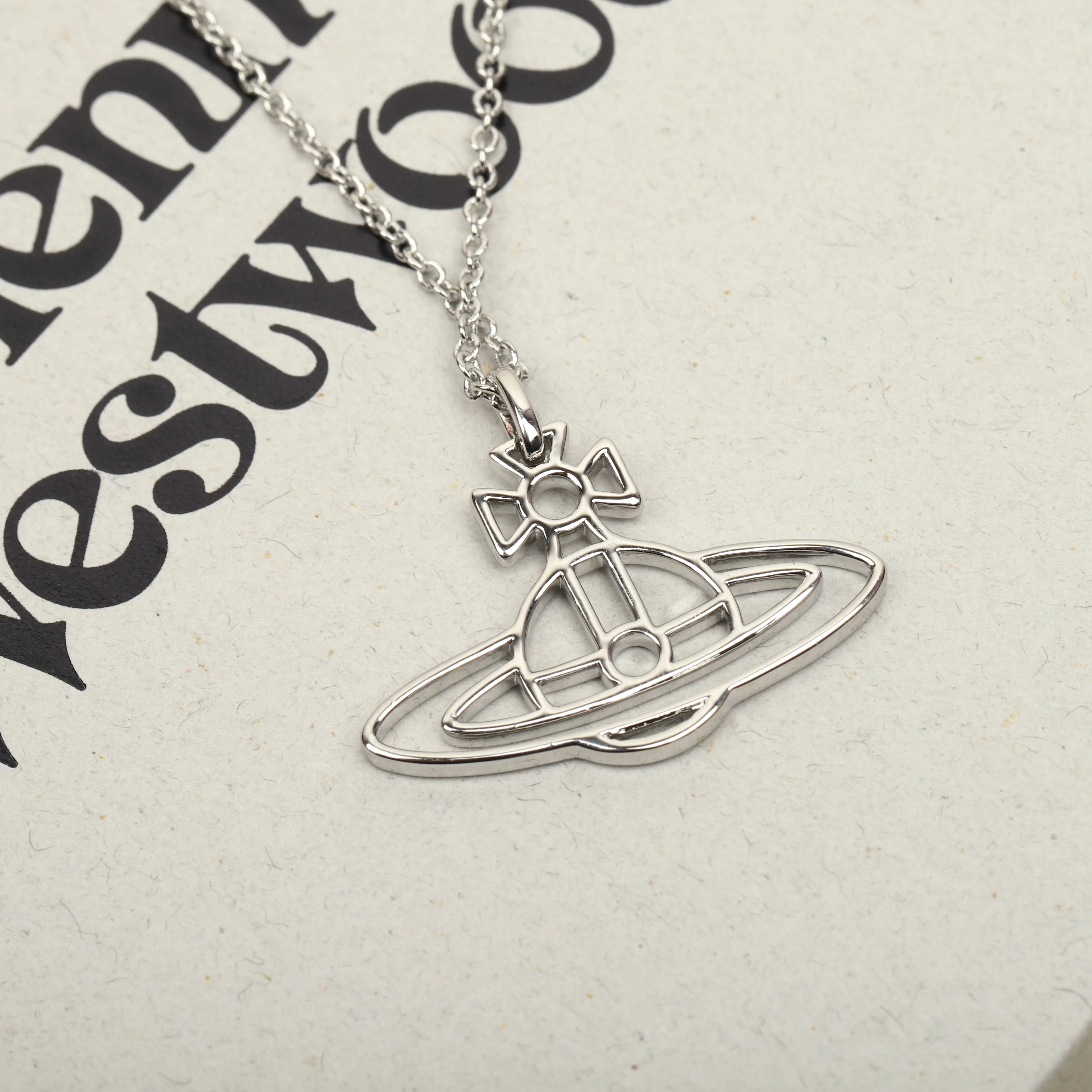 비비안웨스트우드 목걸이 65137 Vivienne Westwood Necklace 상세 이미지 11