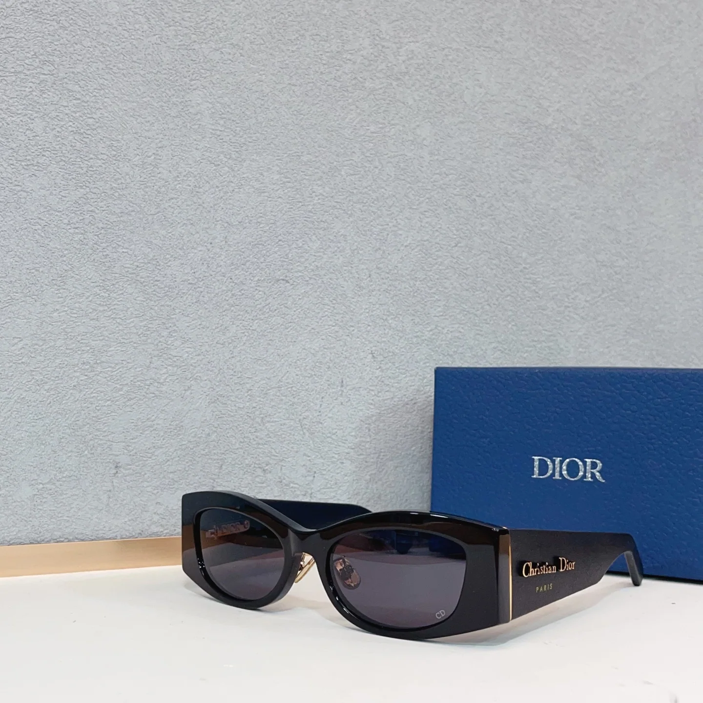 디올 선글라스 72594 Dior Sunglasses 상세 이미지 1
