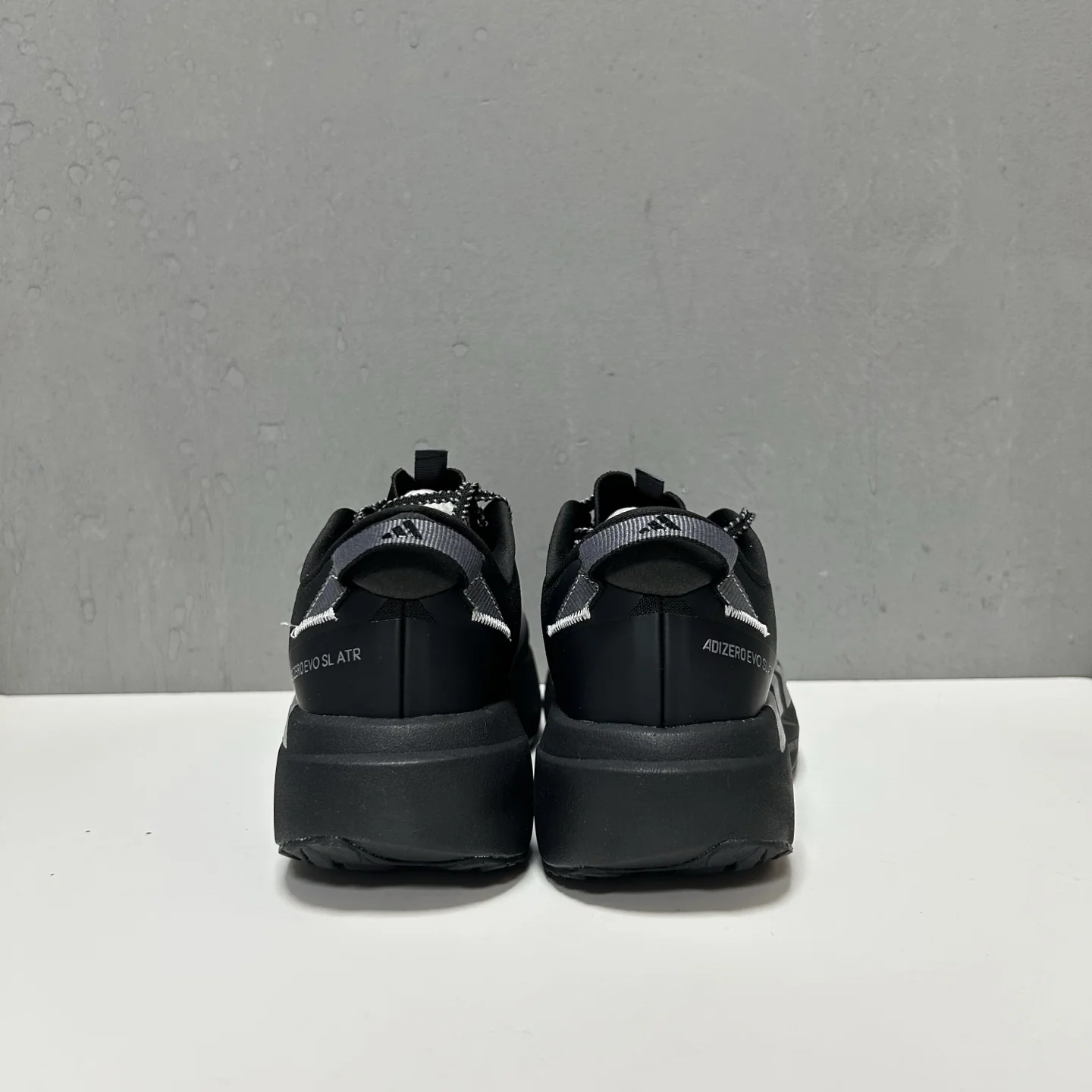 아디다스 신발 157709 Adidas Sneakers 상세 이미지 2