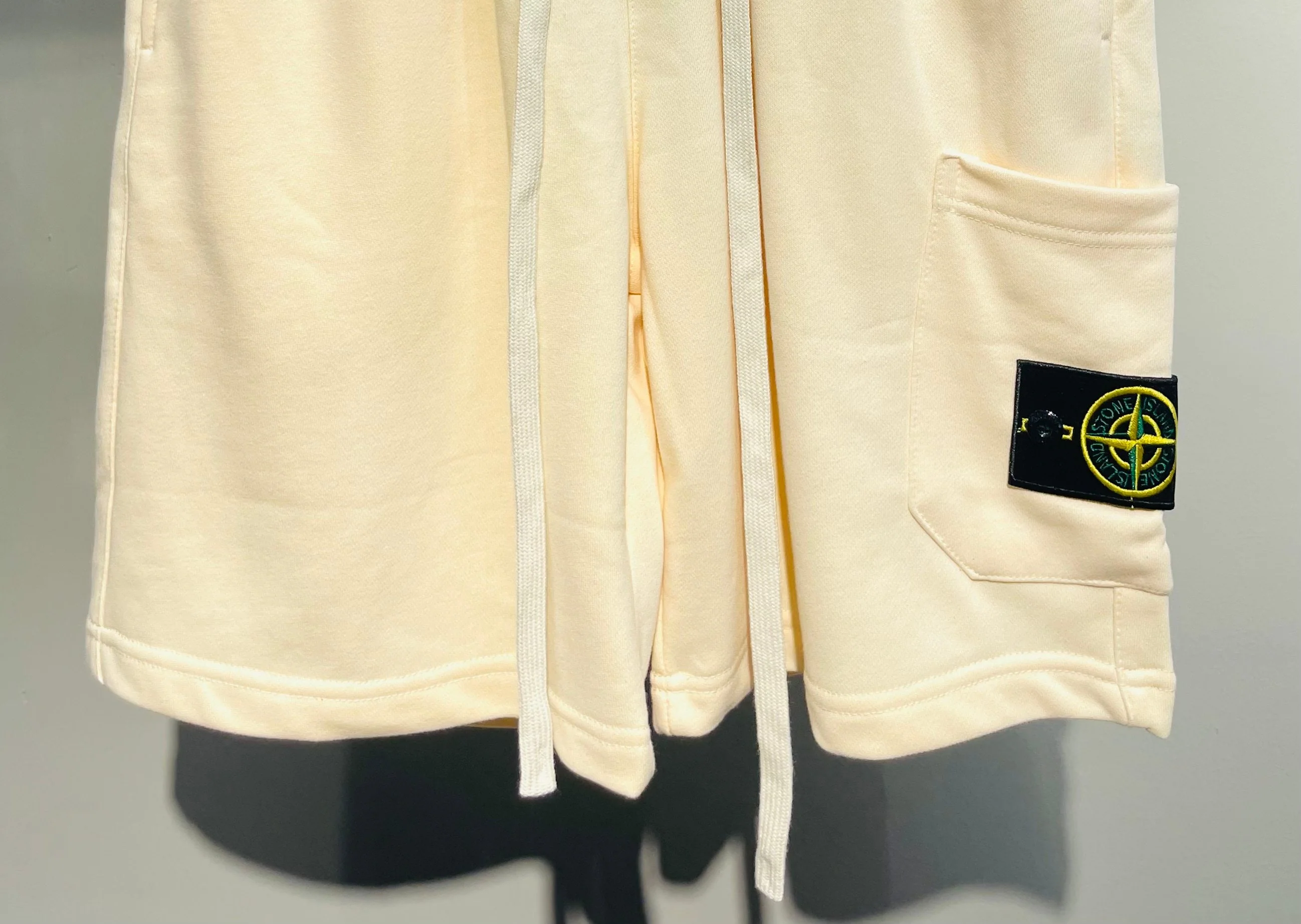 스톤아일랜드 남여공용 반바지 51366 Stone Island Shorts 상세 이미지 7