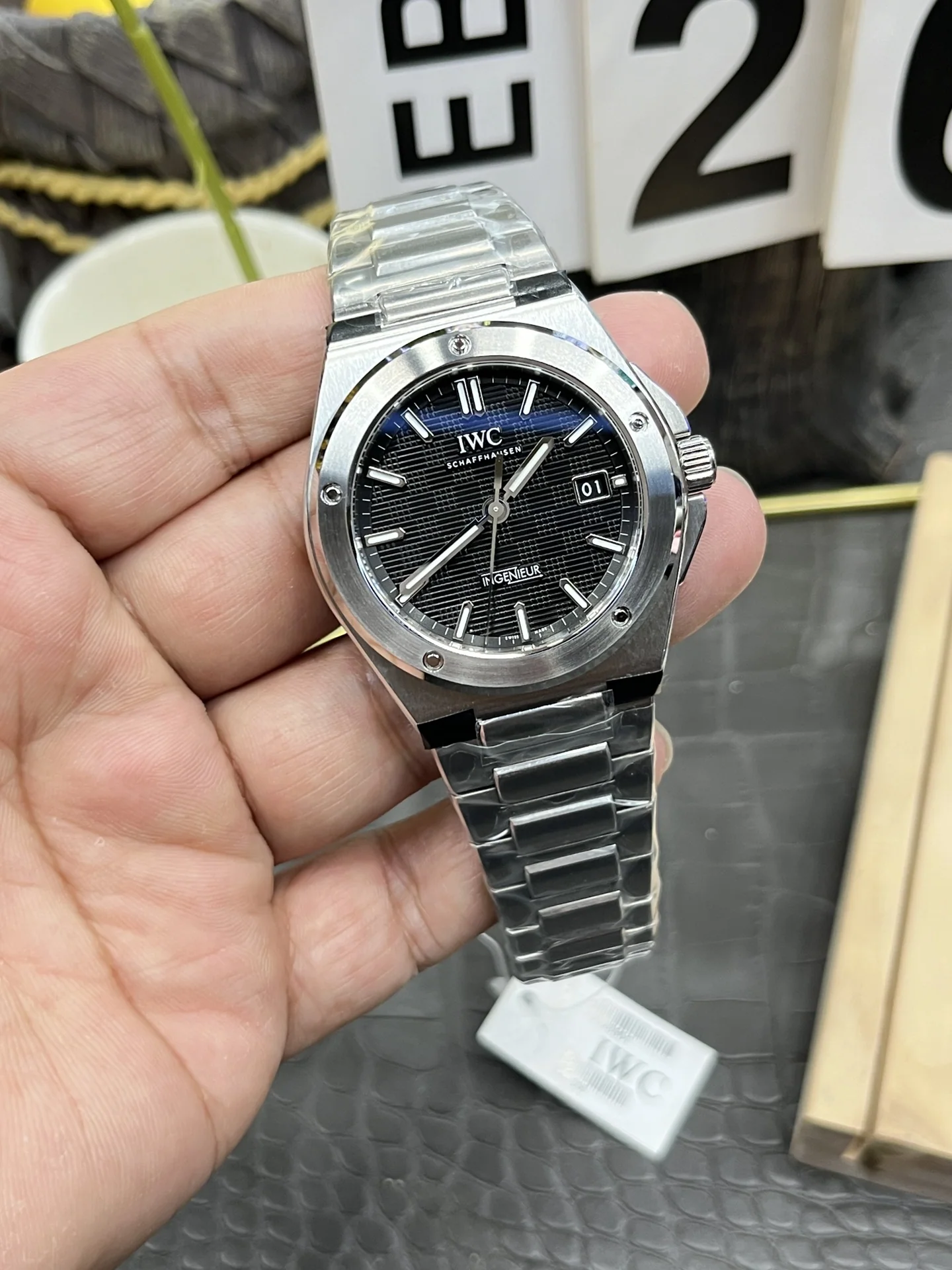 IWC 인제니어 자동 시계 상세 이미지 3