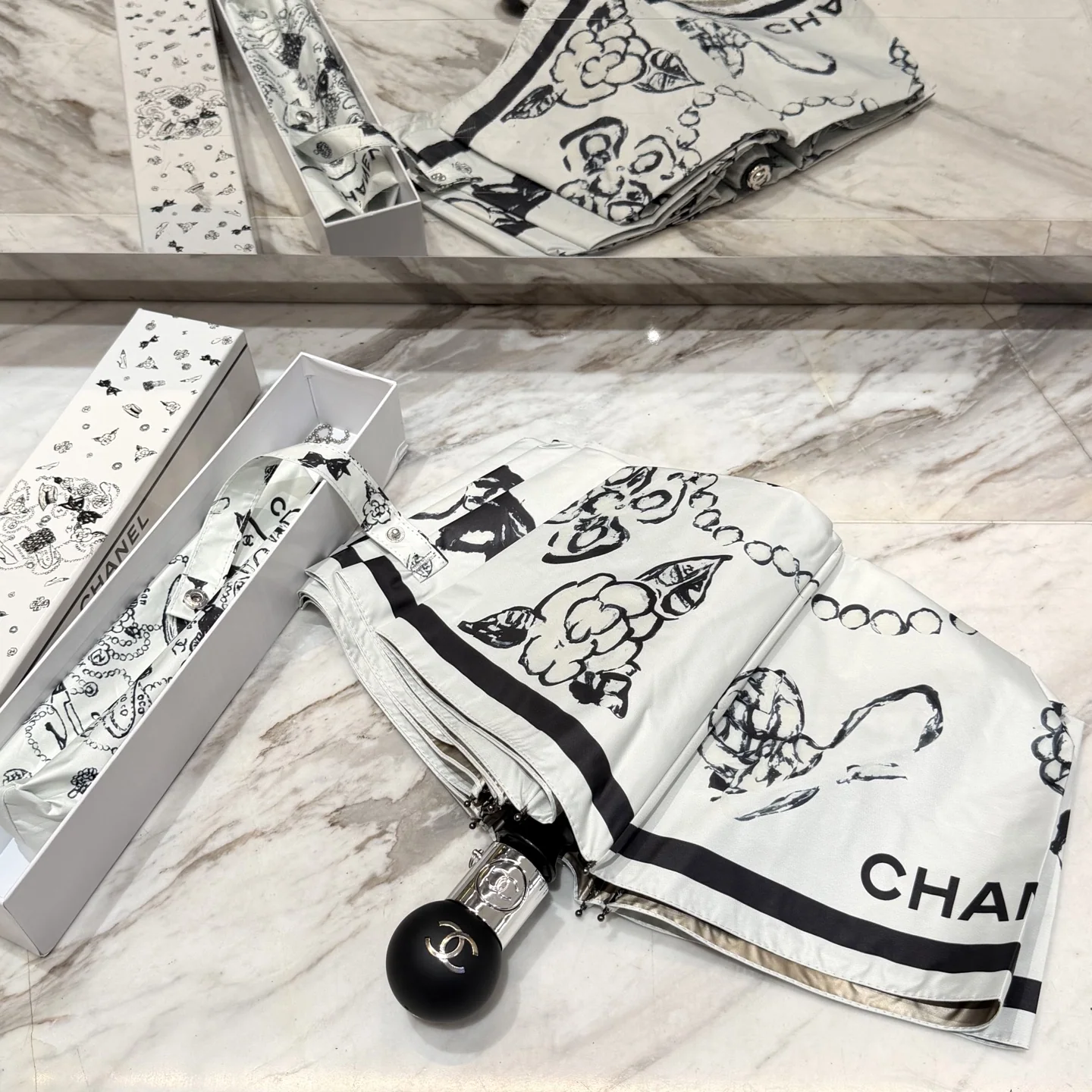 샤넬 우산 85270 Chanel Umbrella 상세 이미지 3