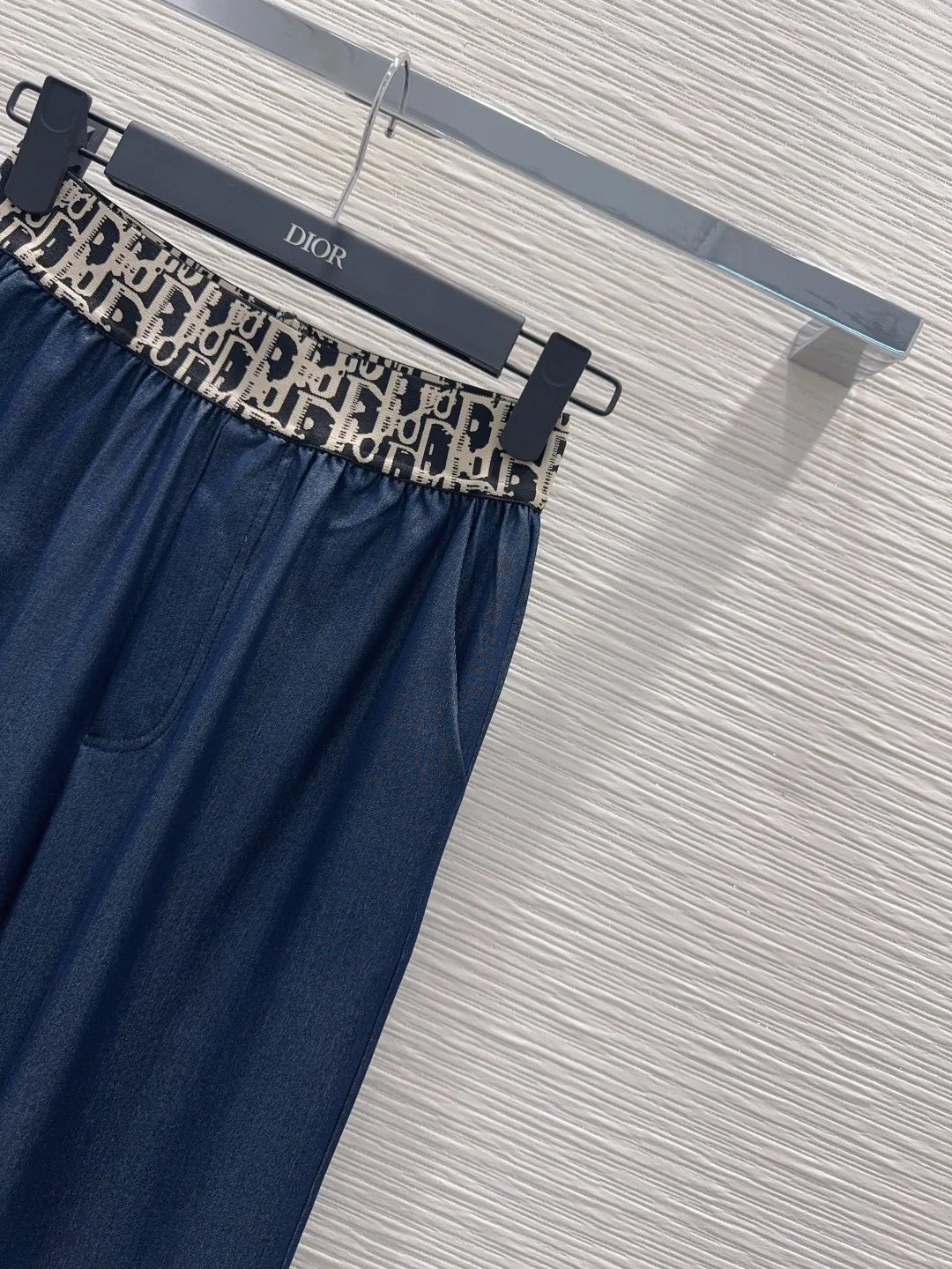 디올 2026 SS 여성 바지 상세 이미지 4