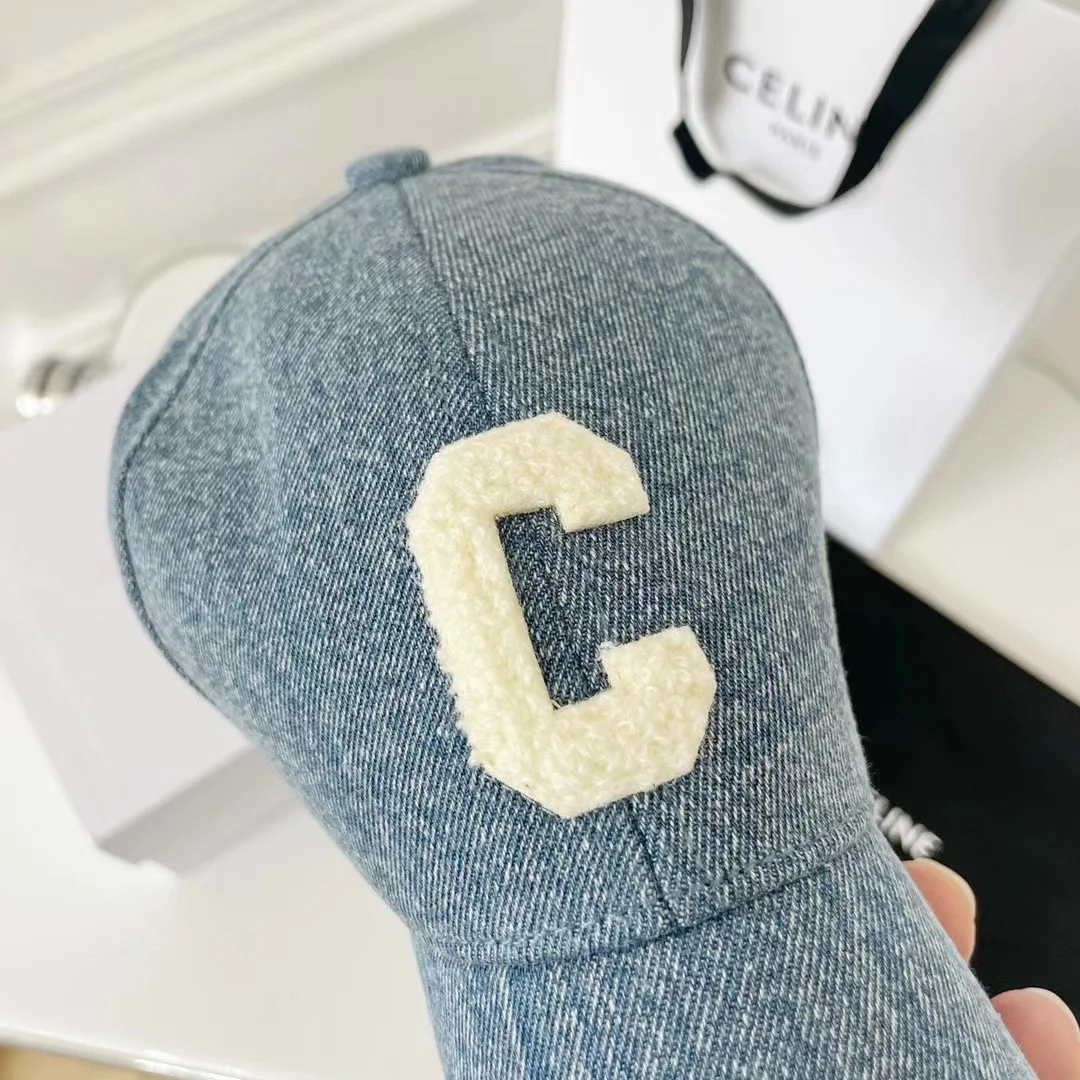 셀린느 C 로고 라이트 블루 데님 캡 상세 이미지 4