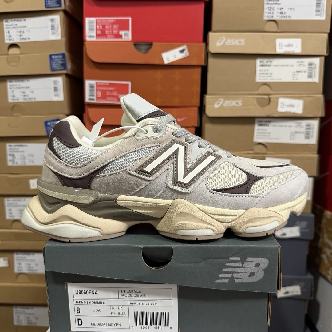 뉴발란스 [C] 9060 브라운 U9060FNA 202104 New Balance 9060